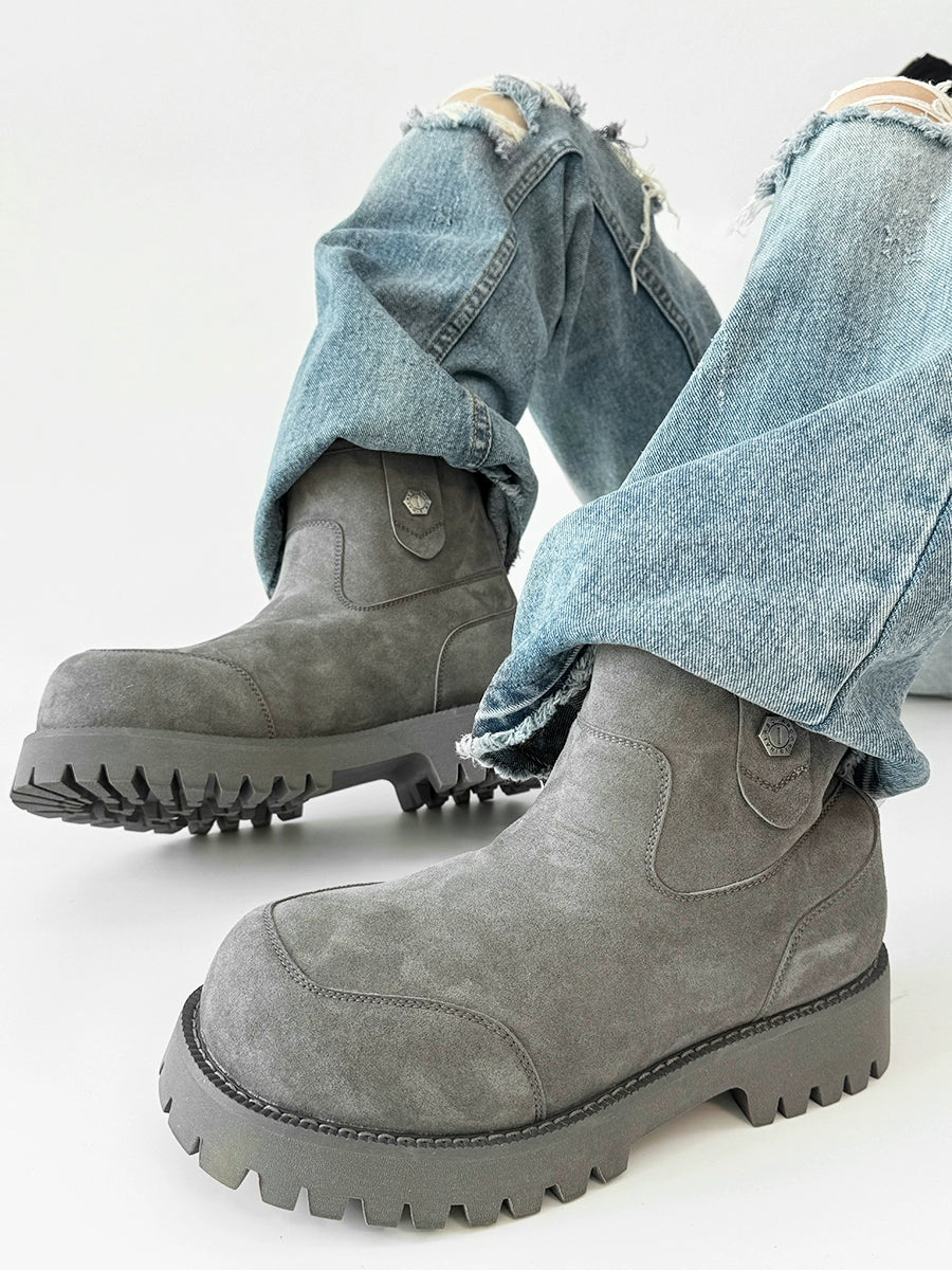 Chunky Suede Winter-Ready Boots