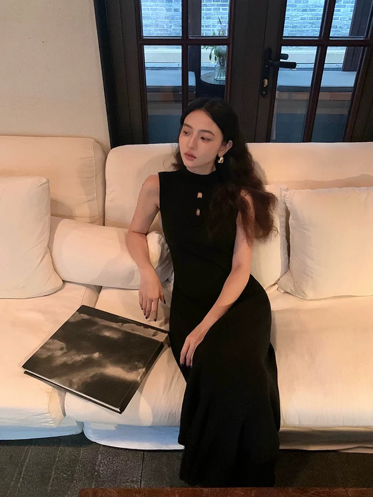 Sleeveless Mandarin Collar Dress