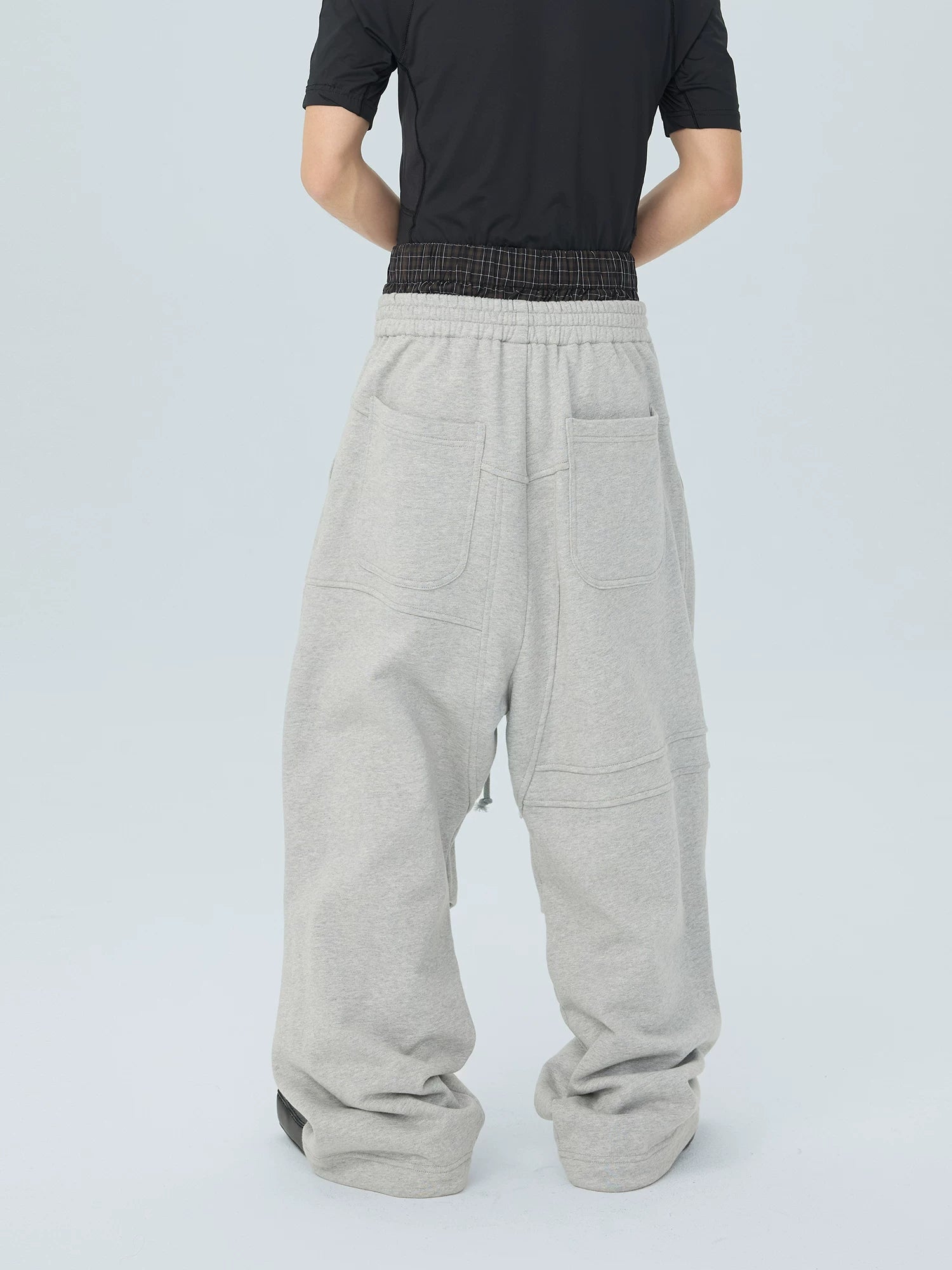Circuit Paneled Drape Sweatpants