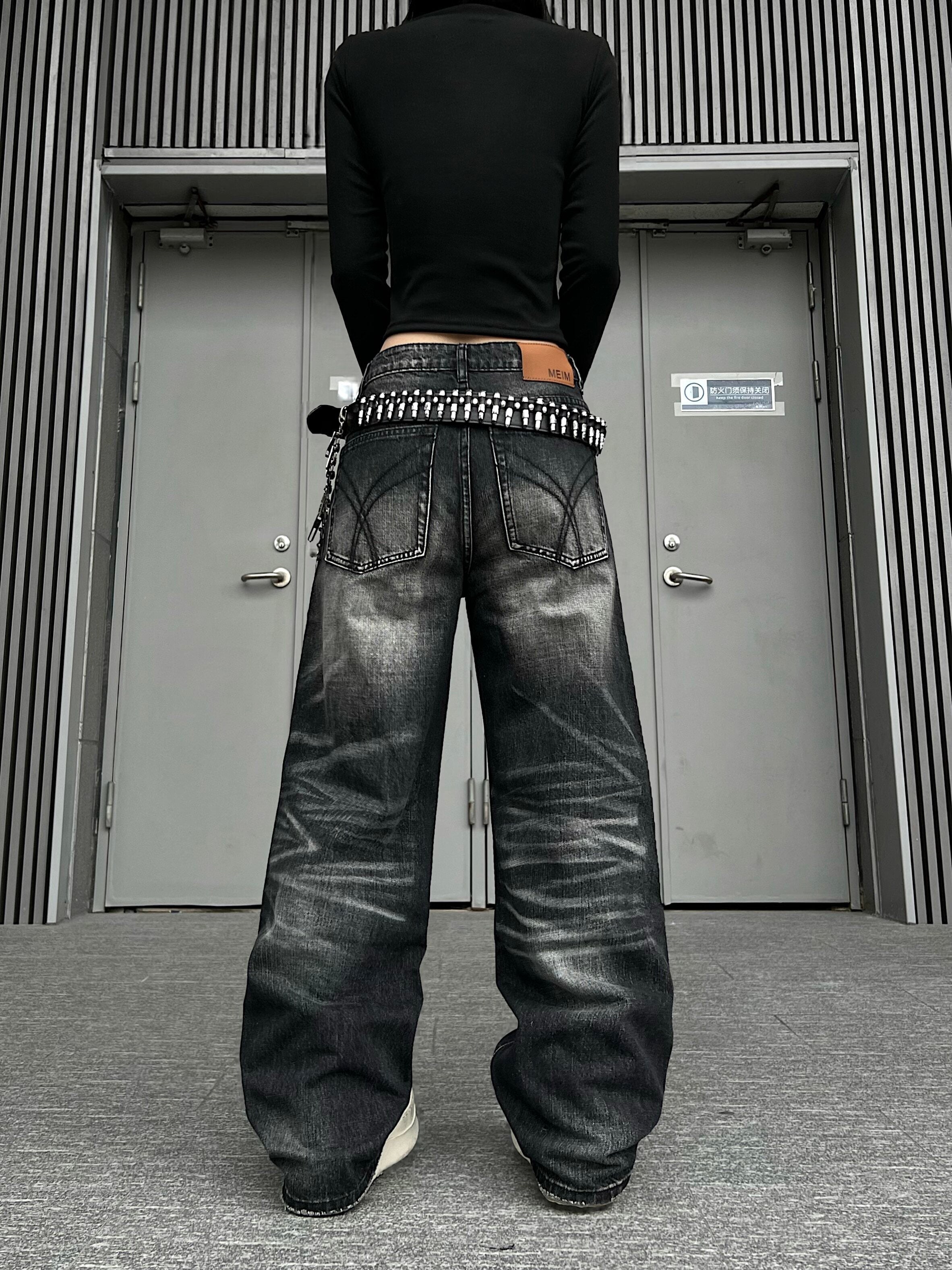 Men's Washed Fade Whisker Wide-Leg Jeans