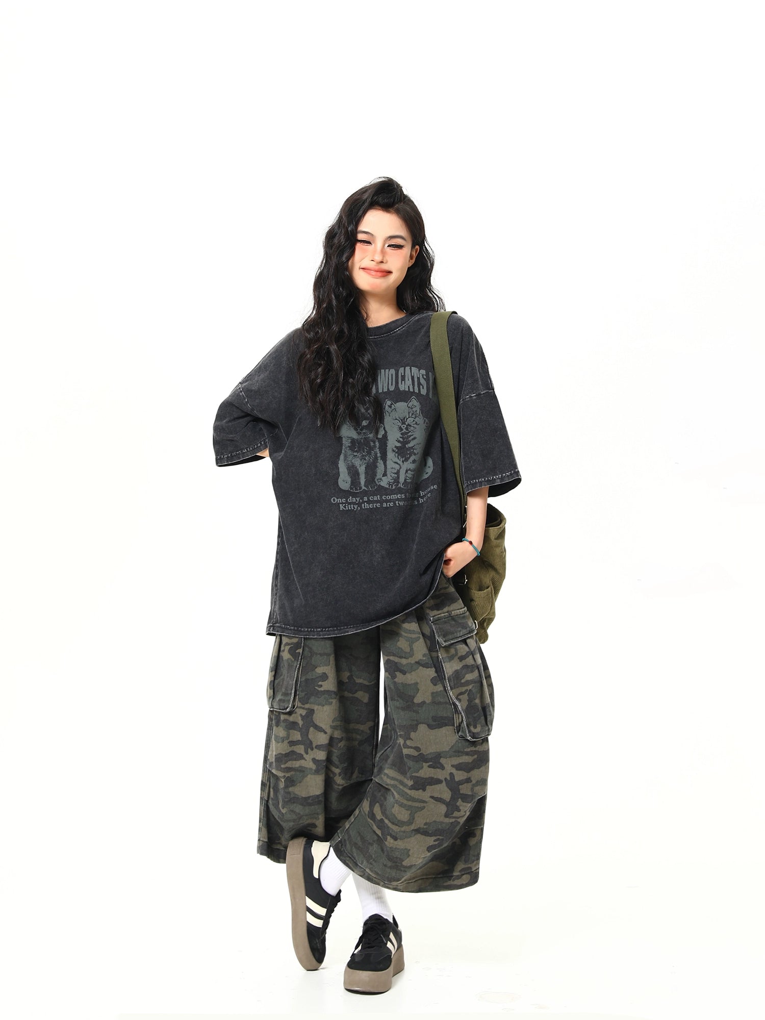 Two Cats Vintage Tee