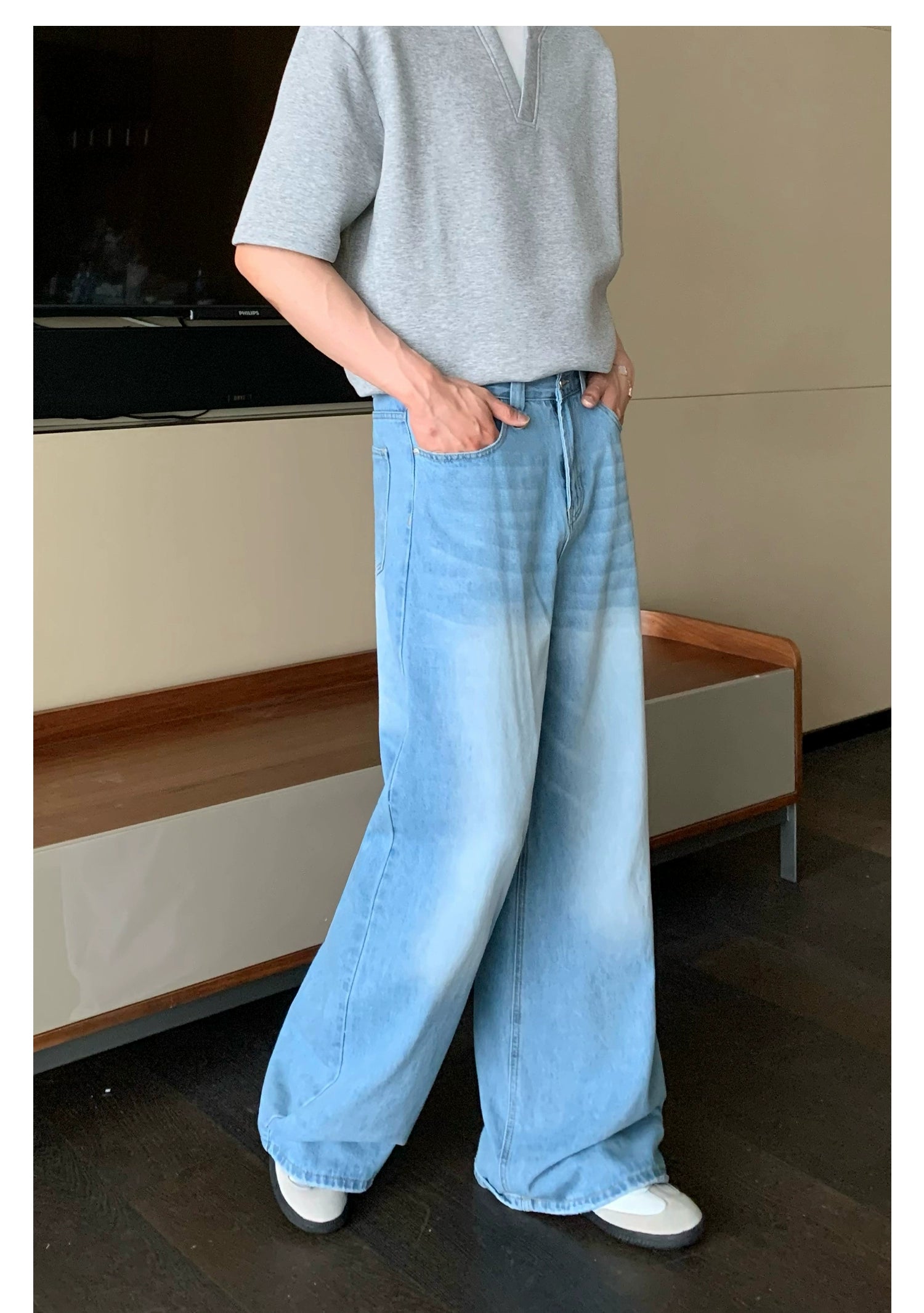 Straight-Wide-Leg Wash Jeans