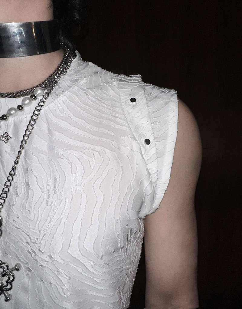 Textured Sleeveless Shirt