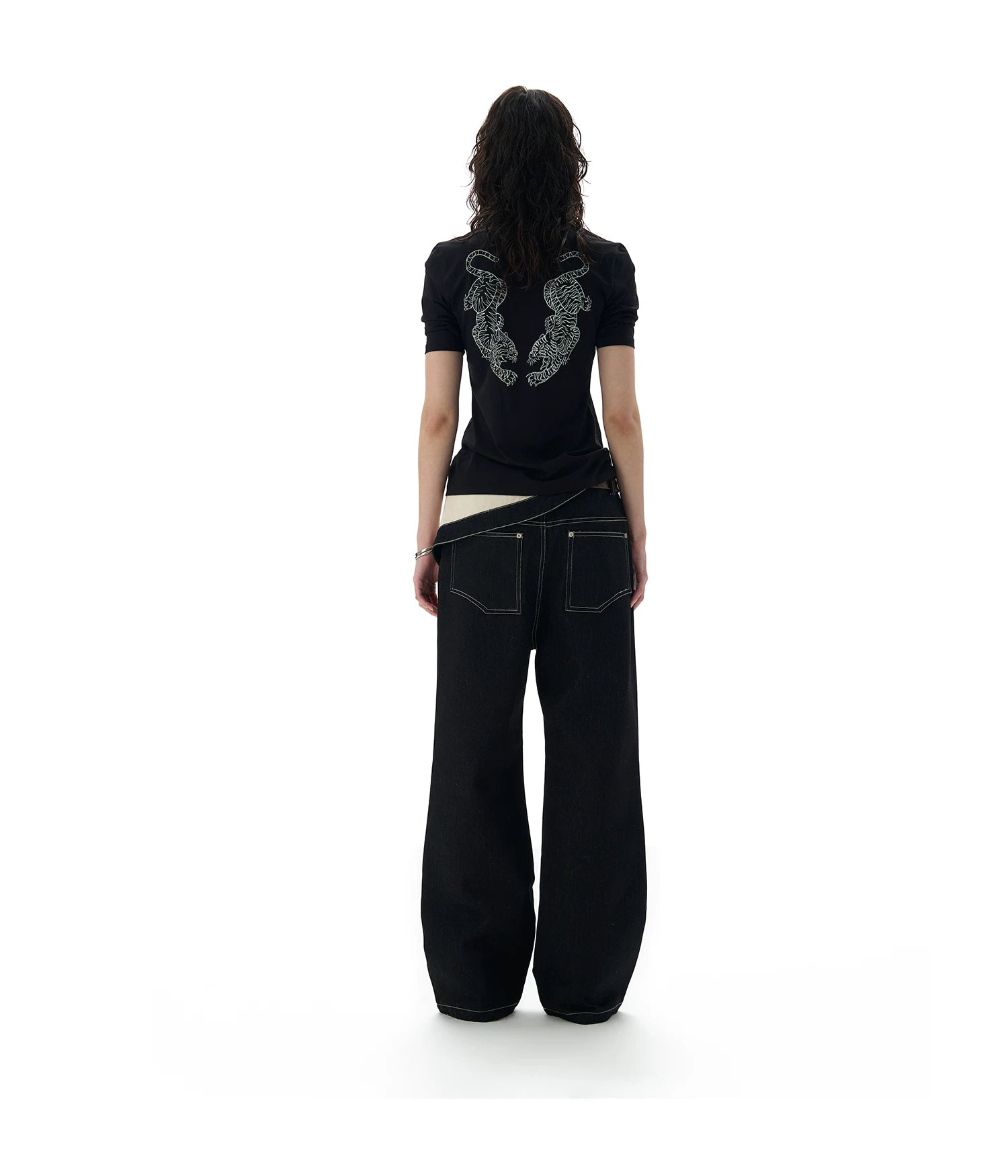 Turn‑Waist Contrast Pocket Straight Jeans