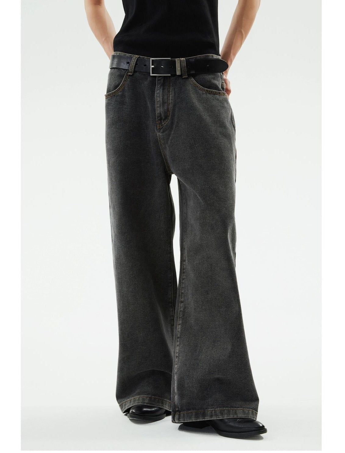 Comfy Fit Washed Jeans - chiclara