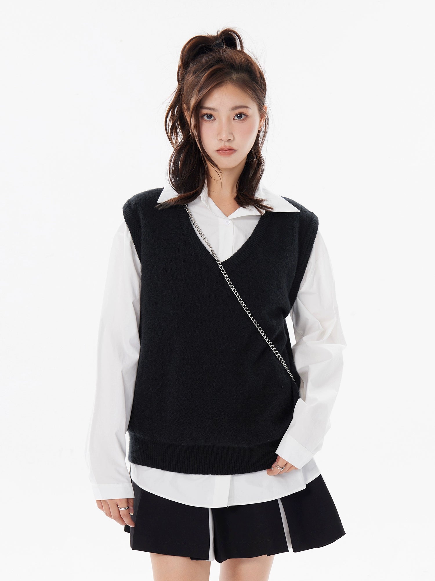 Weißes Button-Down-Hemd im Lagenlook Petite