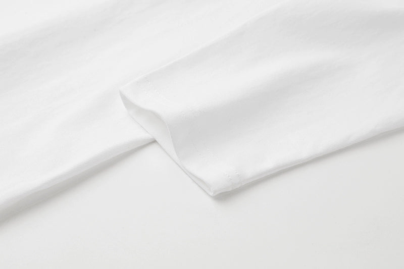 Weißes Langarm-T-Shirt