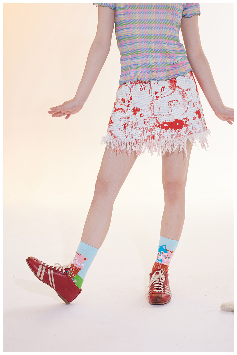 Puppy Print Frayed Denim Skirt