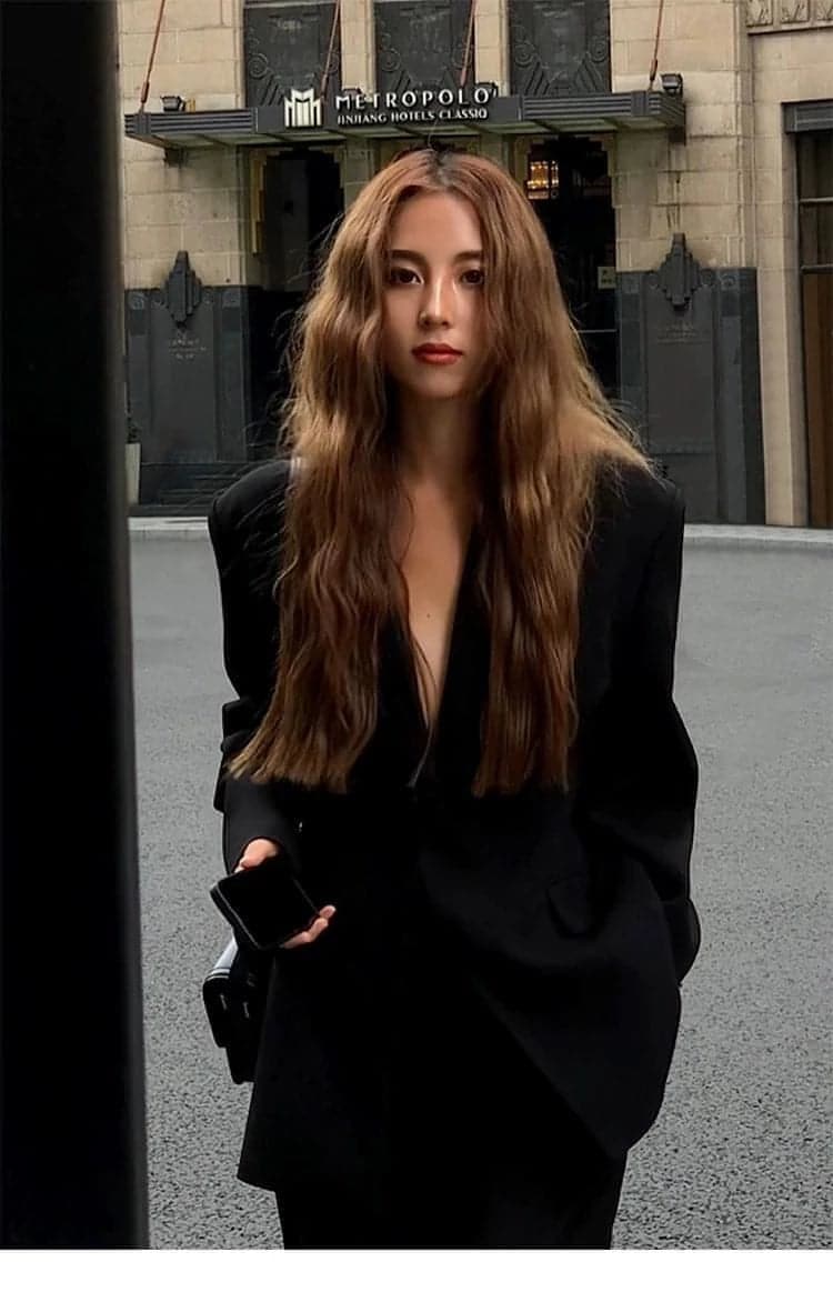 Black Designer Blazer: Slimming And Casual, Fall Collection - chiclara