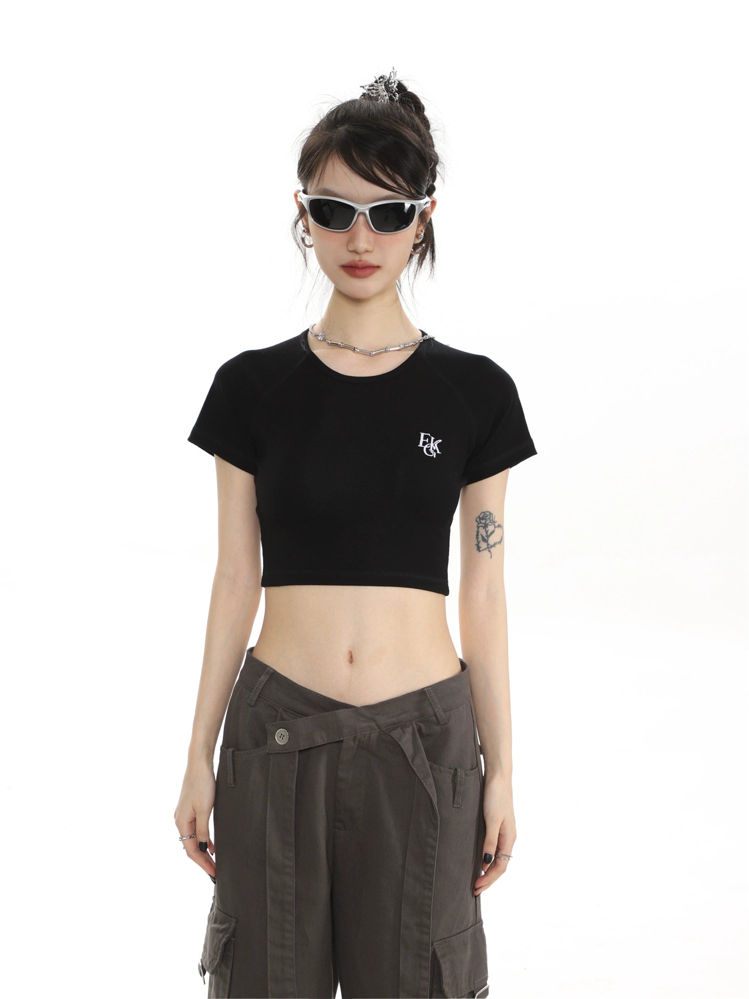 Camiseta de manga corta bordada vintage