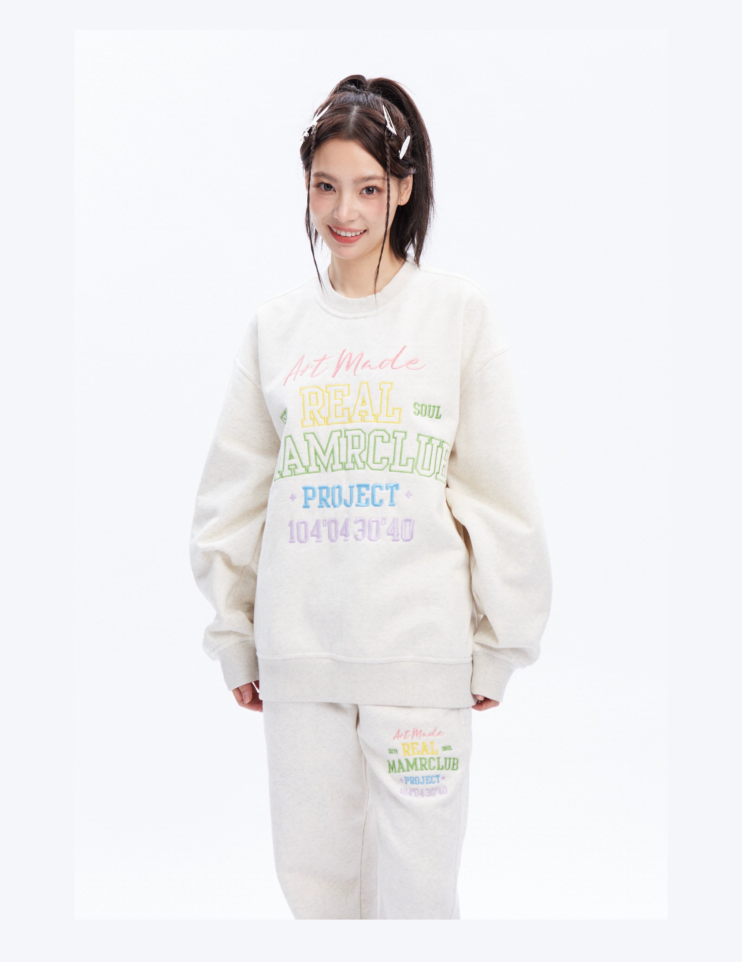 Juego de ropa deportiva redonda