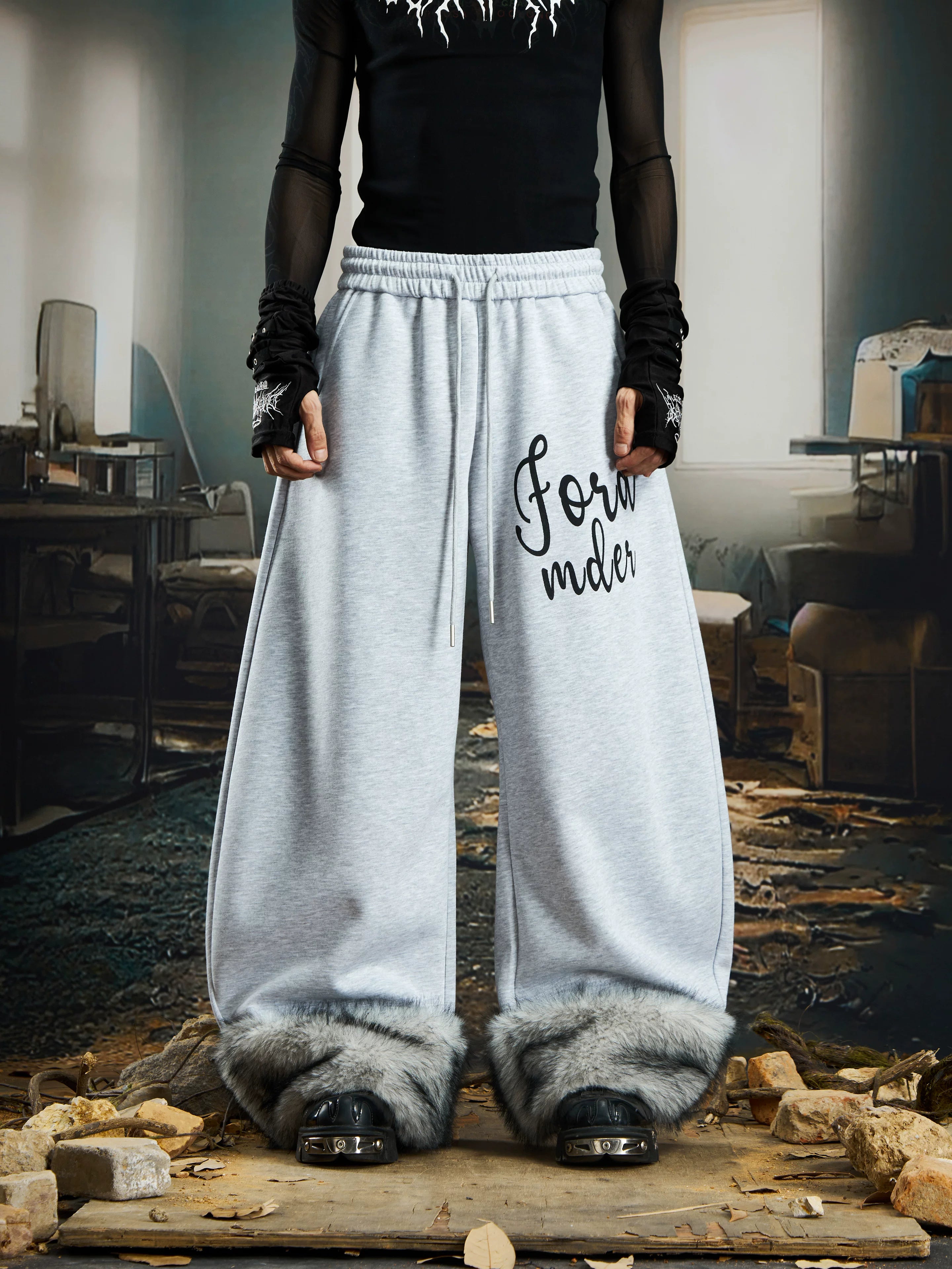 Frostbound Script Fleece‑Cuff Lounge Pants