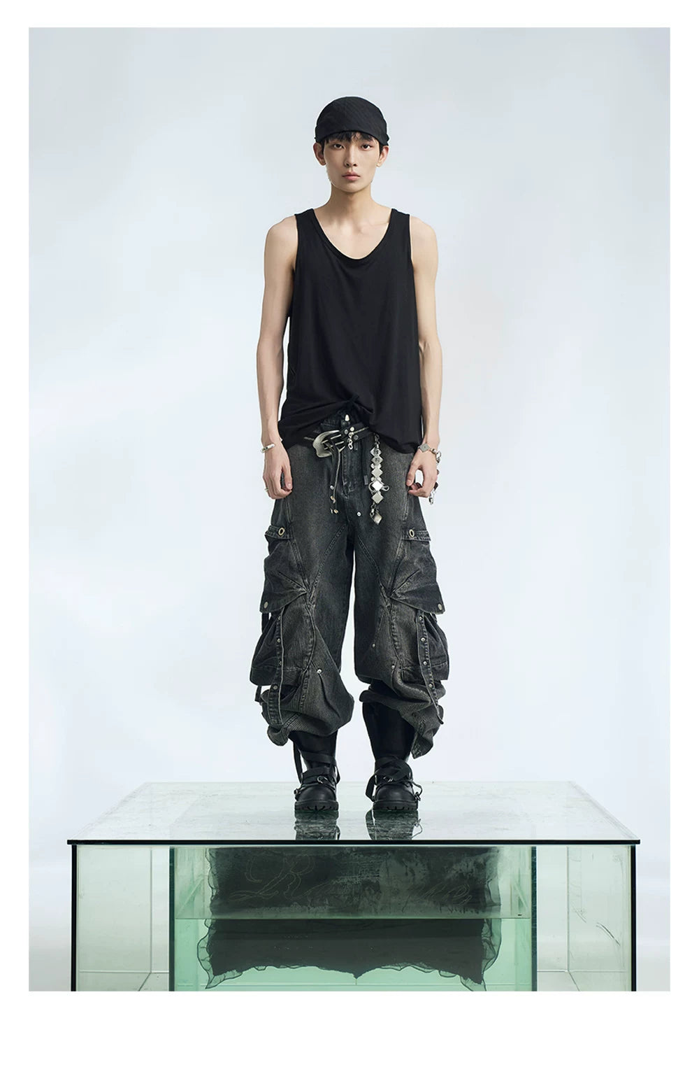 Layered Pocket Barrel Leg Jeans