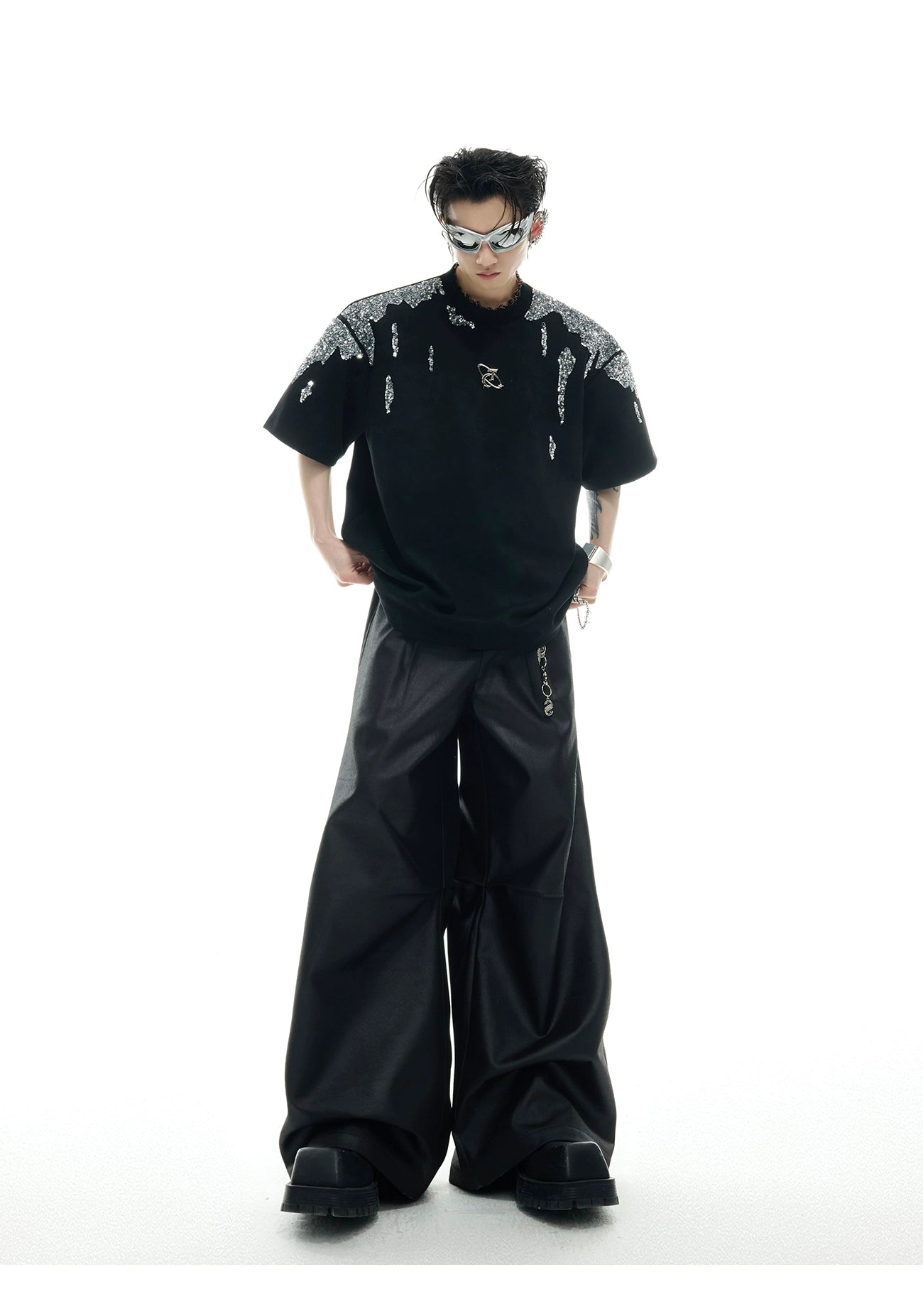 Crystal Shoulder Black Oversized Tee
