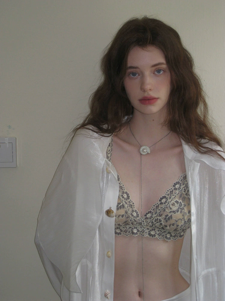 Peony-Pattern Lace Halter Neck Top