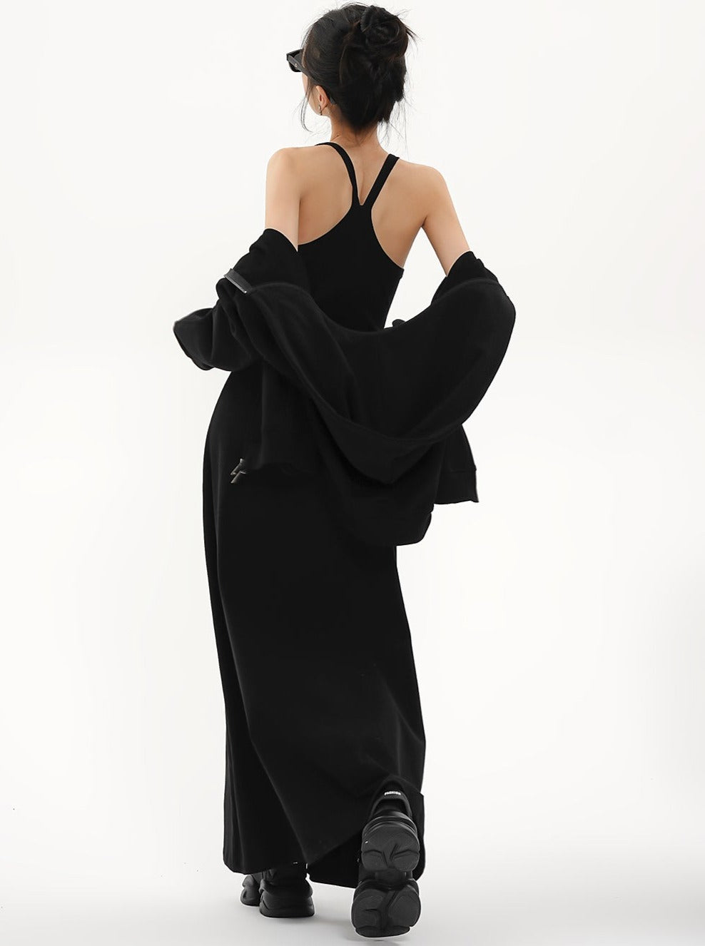 Vestido maxi negro sin mangas - vestido de noche columna de cuello alto