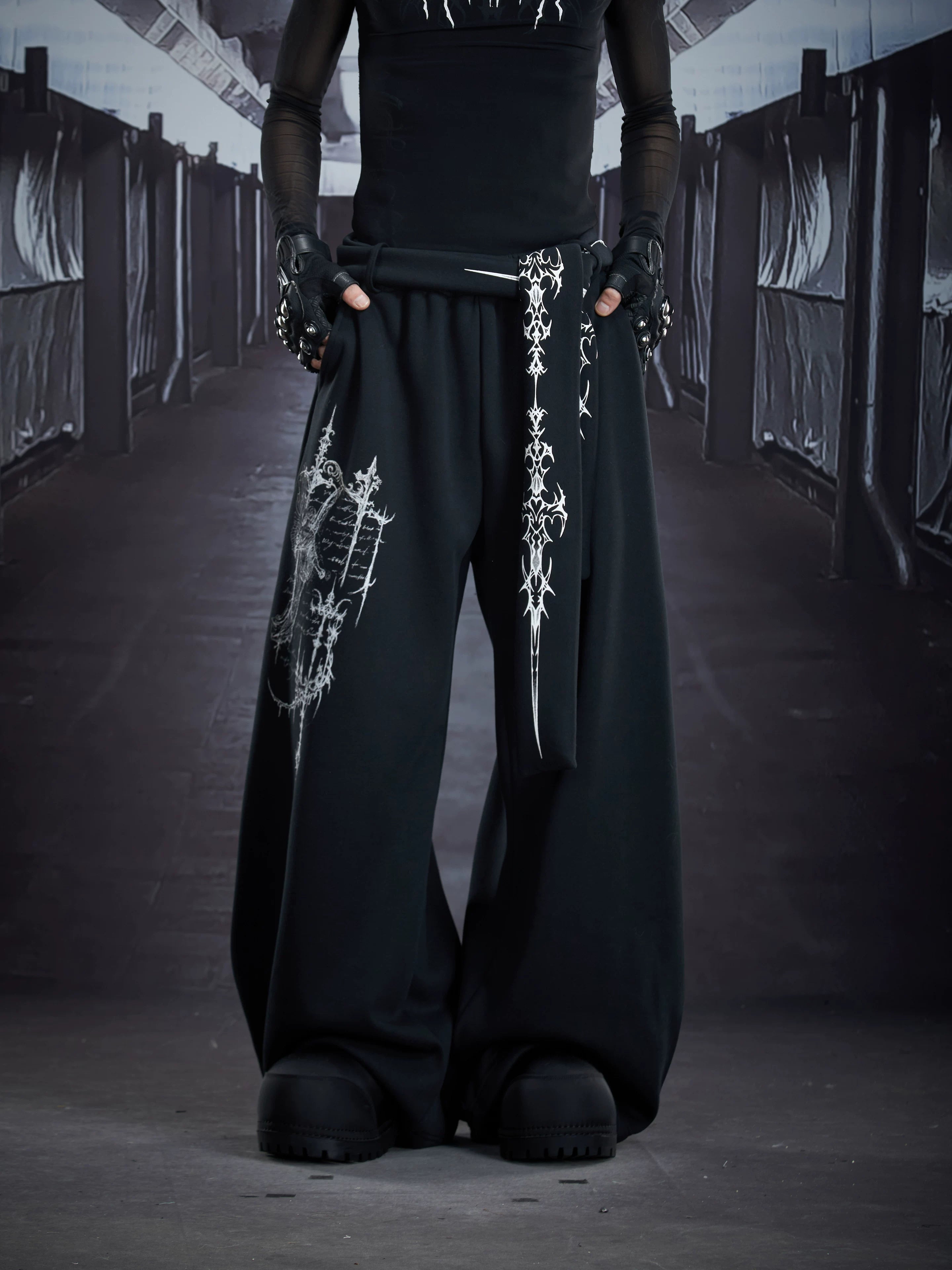Nocturne Sigil Drape Cargo Pants