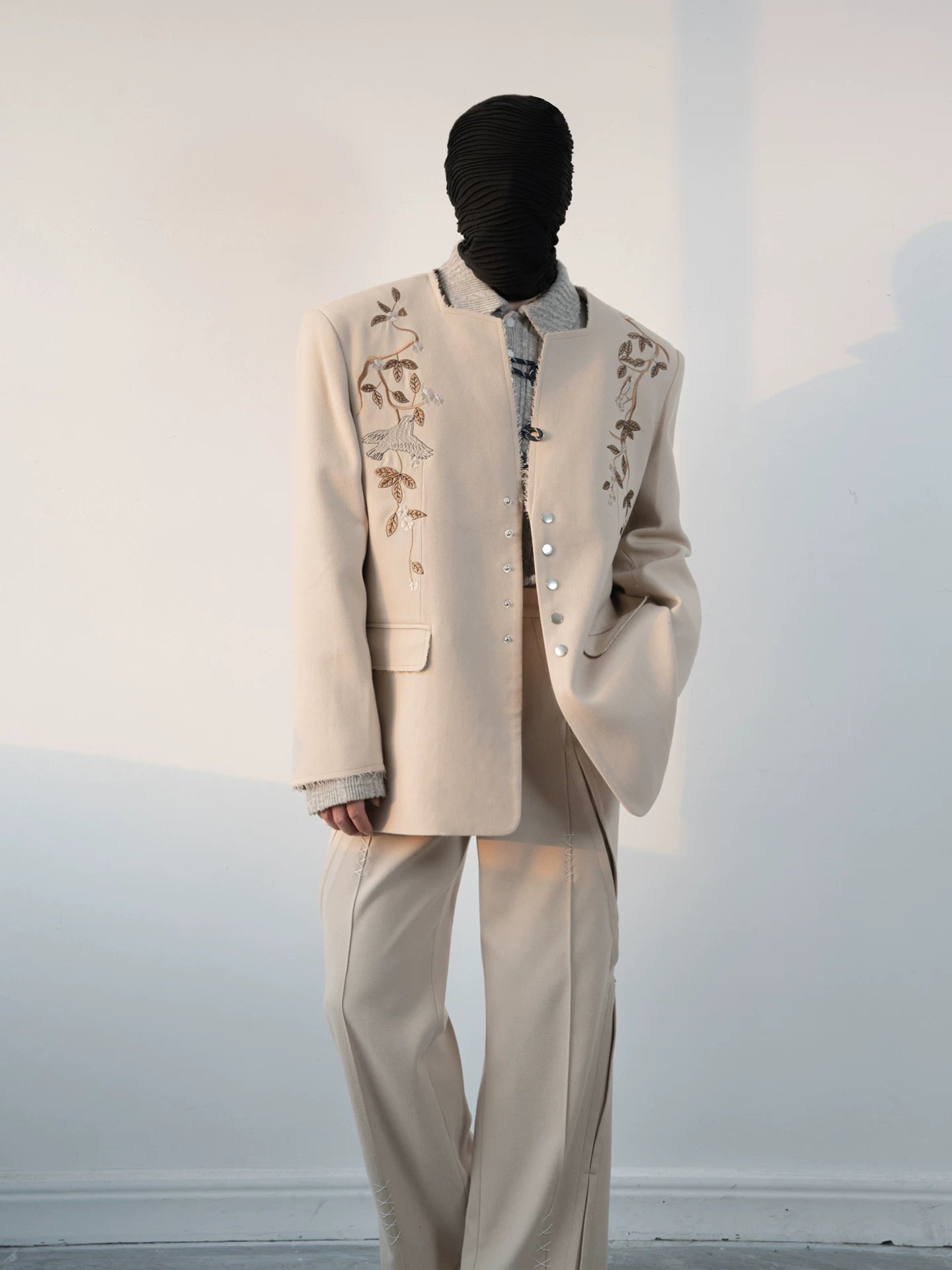 Sand Garden Embroidered Blazer