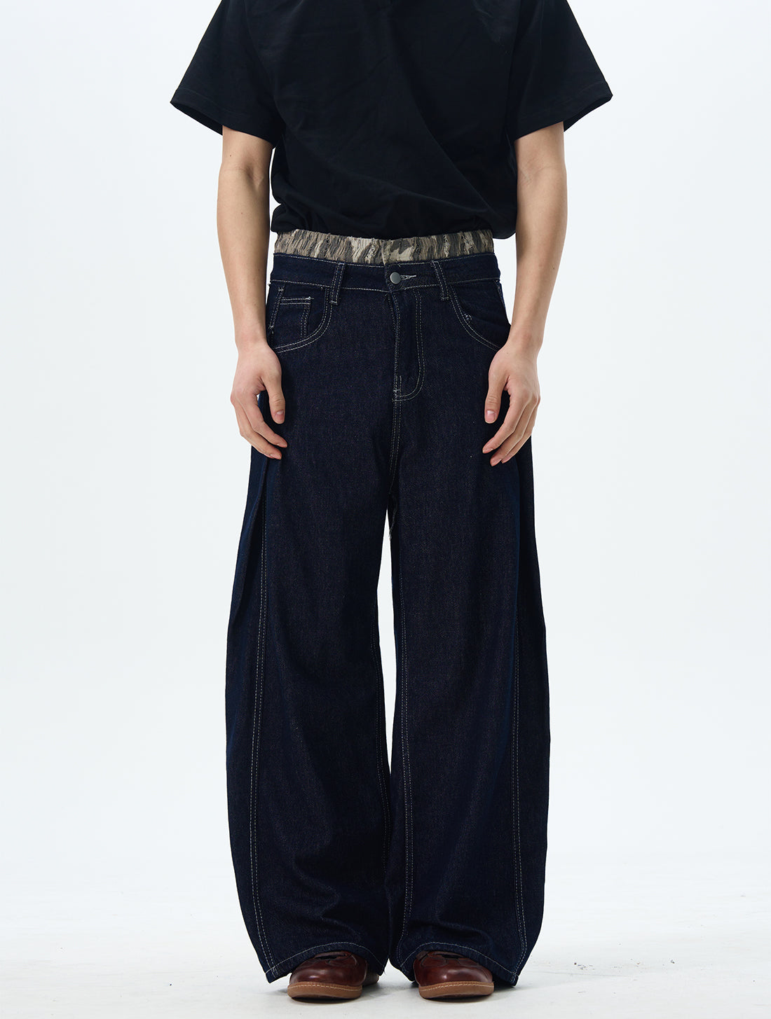 Dark Wash Wide Leg Skater Jeans