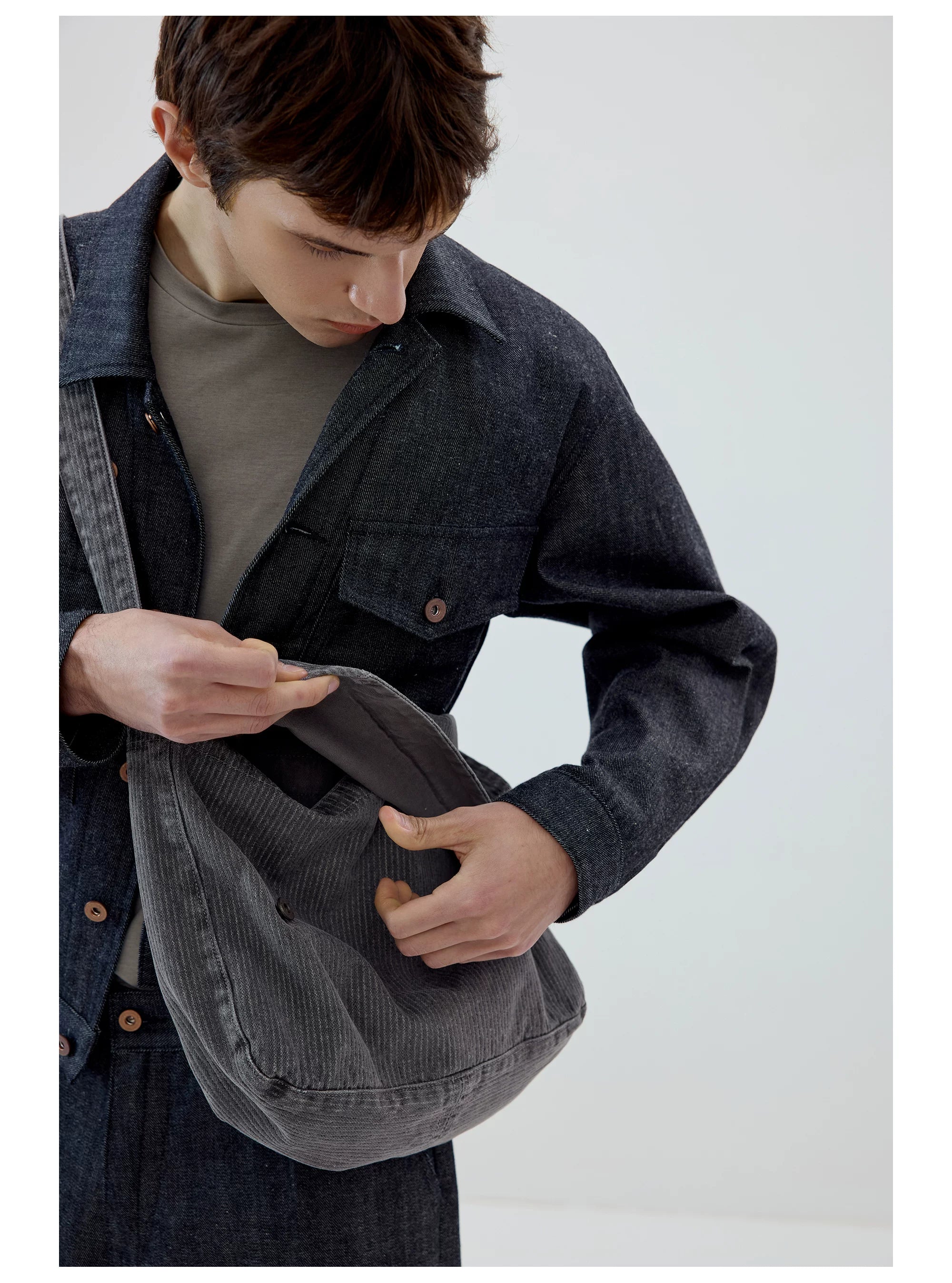 Gray Washed Messenger Bag