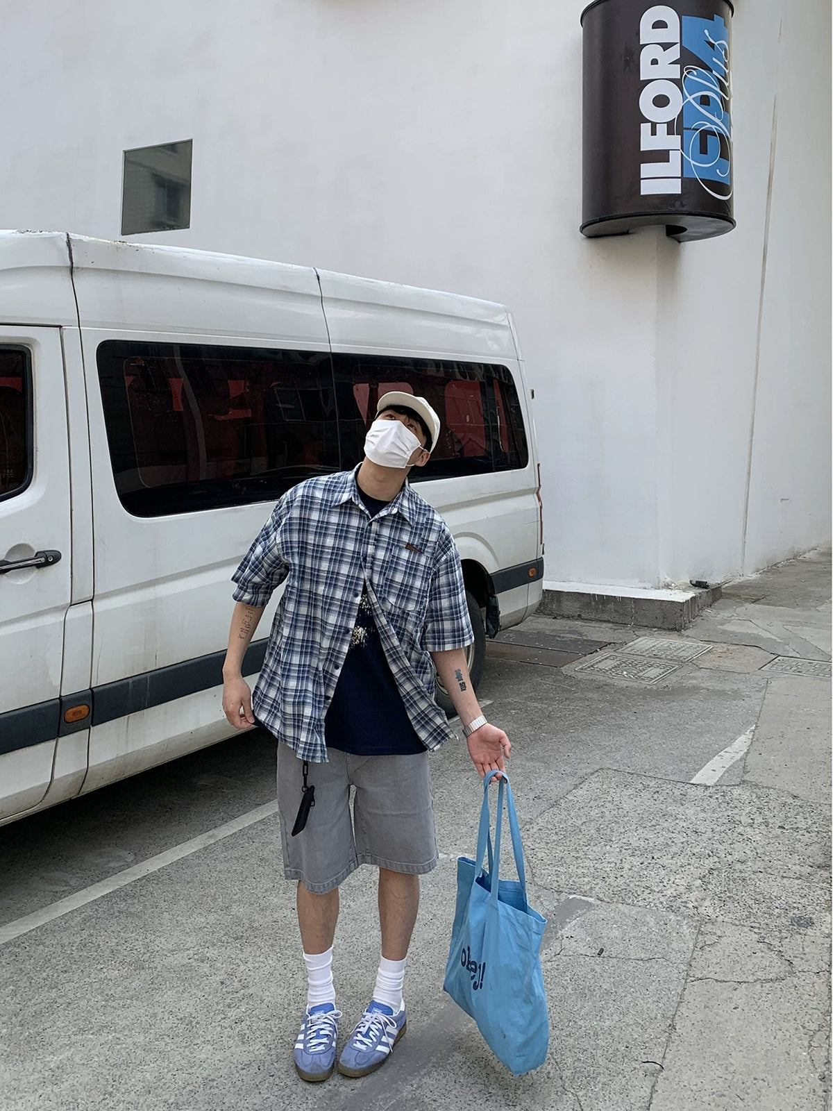 Oversized Blue and White Plaid Short Sleeve Shirt
