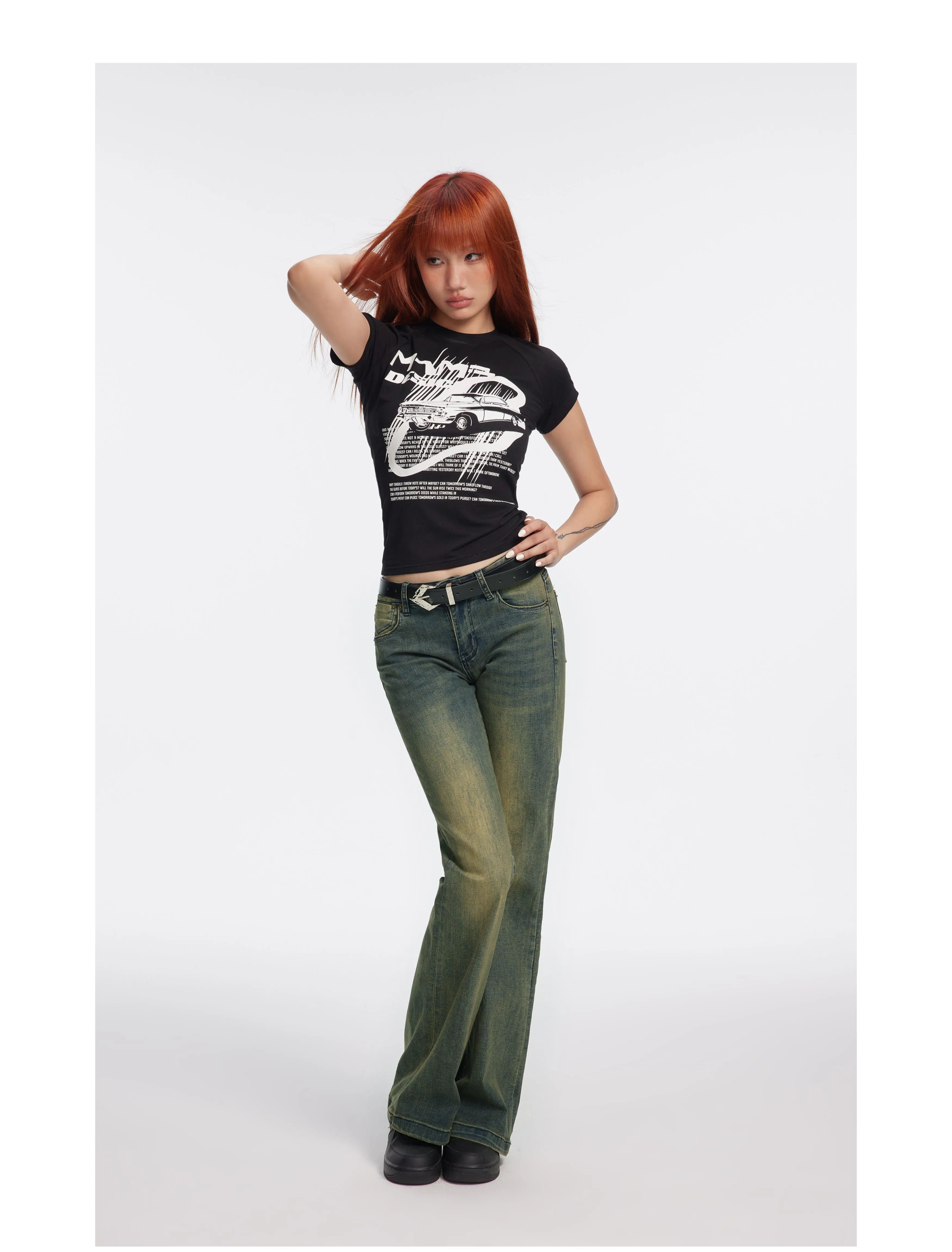 Jeans aballados angustiados de lavado vintage