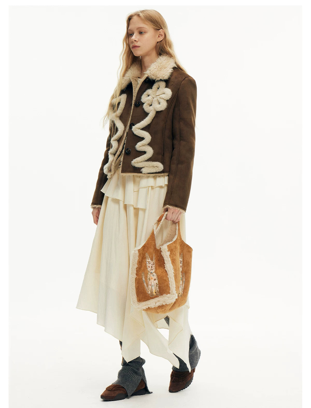 Cozy Meadow Charm Kitty Tote