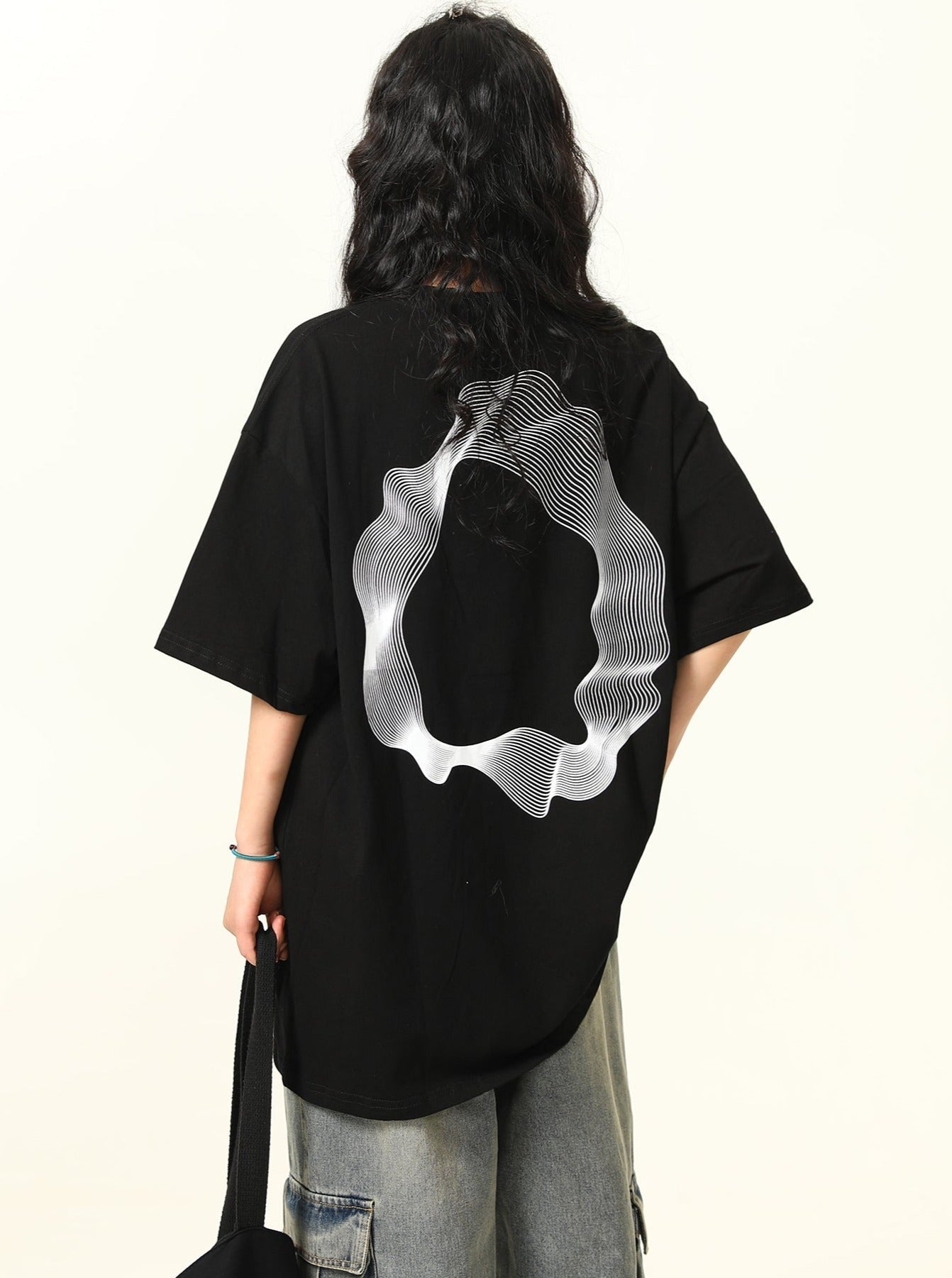 Tee de algodón de estampado gráfico de gran tamaño