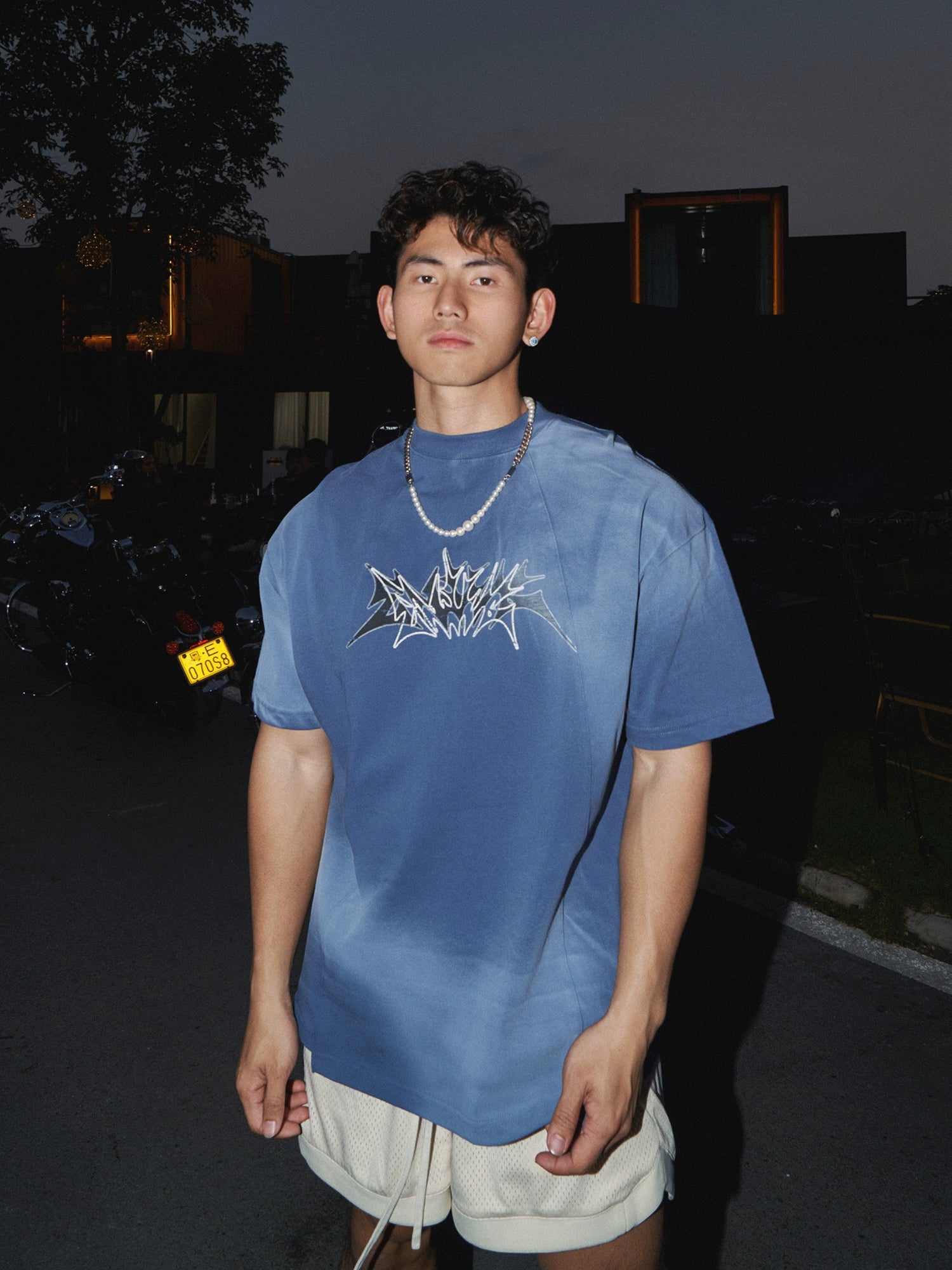 Street Graphic Logo Tee