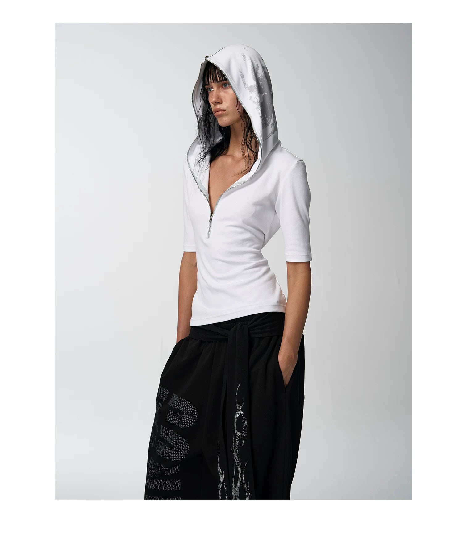 Skinny Skull Hooded Boxing Tee