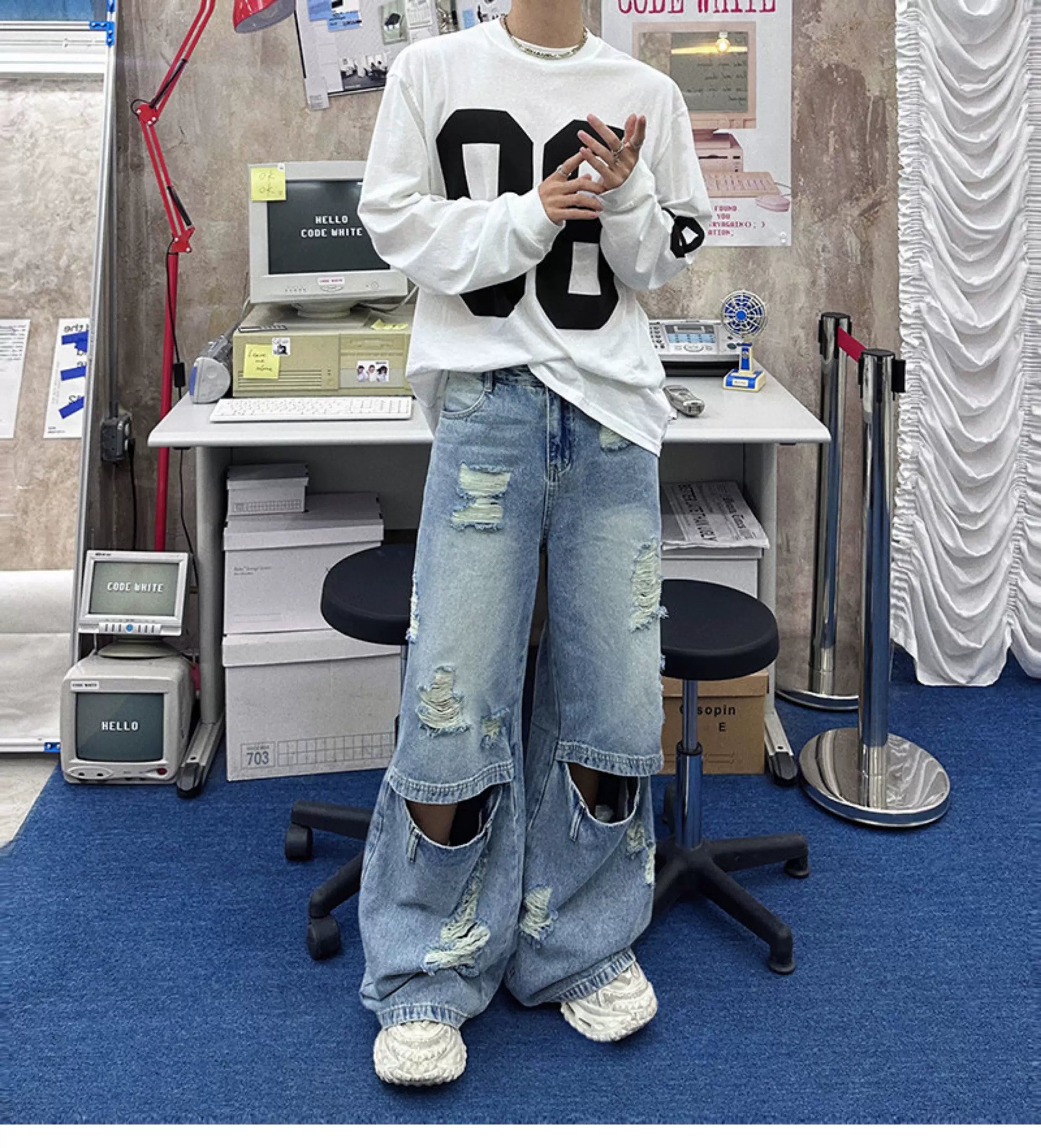 Abyss Portal Blowout Knee Cargo Jeans