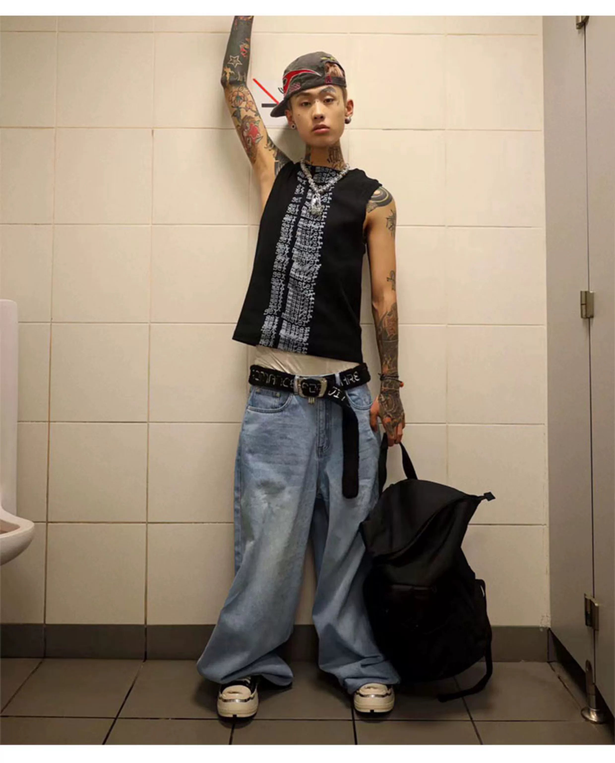 Fuzzy Statement Western Buckle Belt