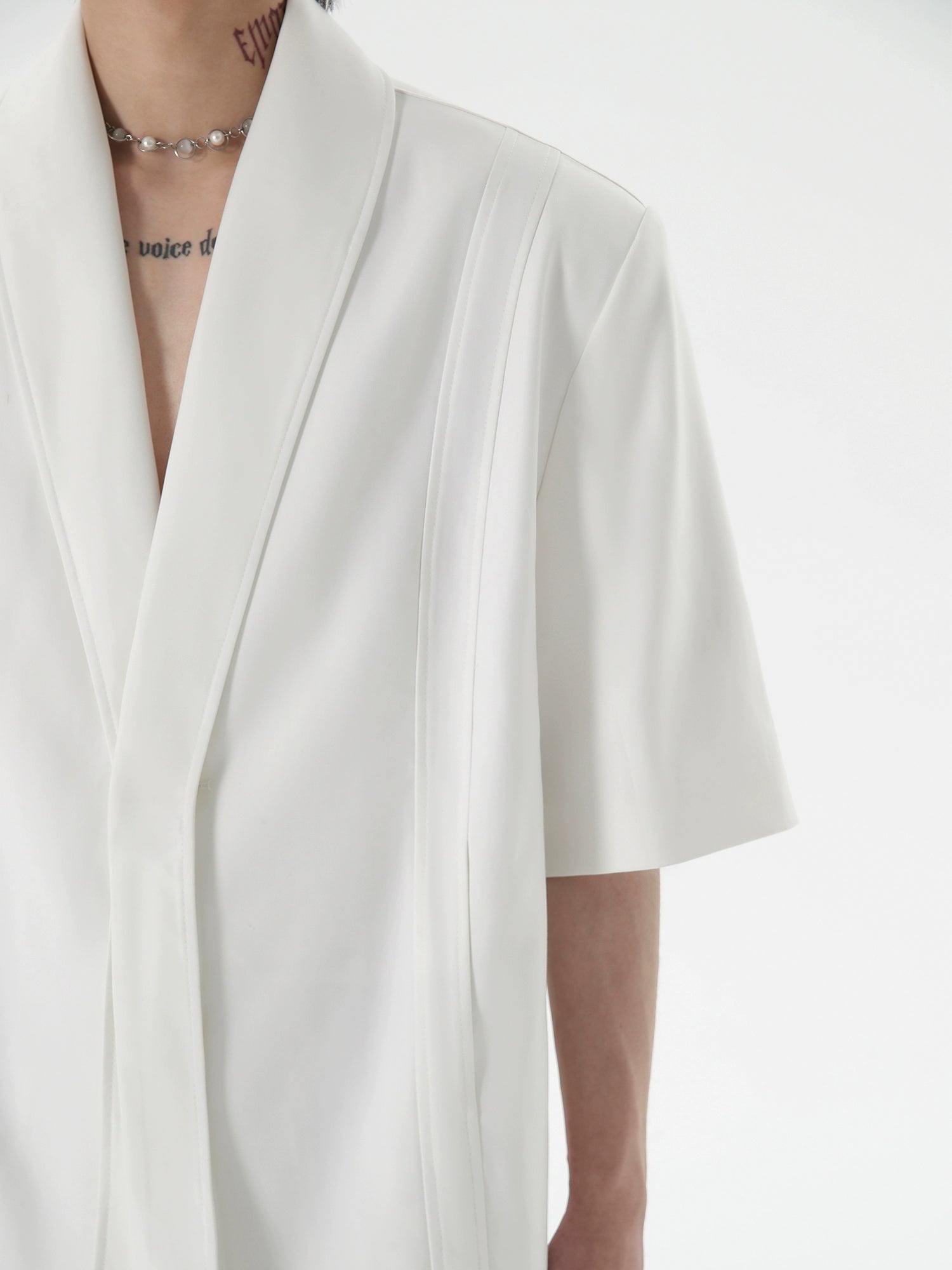 Short-Sleeve Oversized Shawl Collar Blazer
