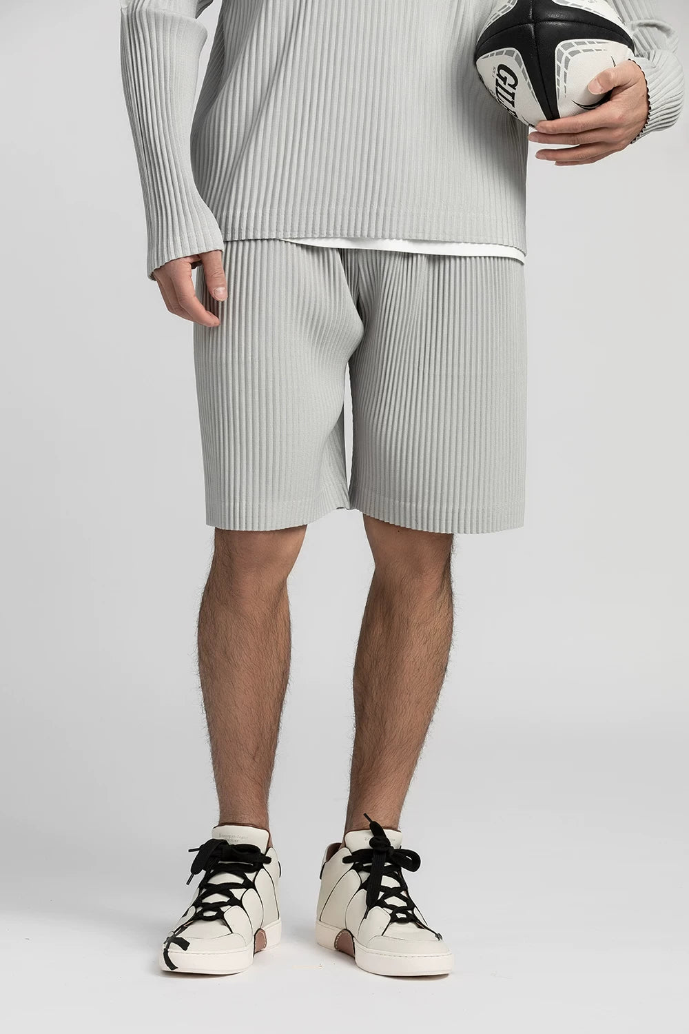 Glacier Wave Pleated Tech Shorts