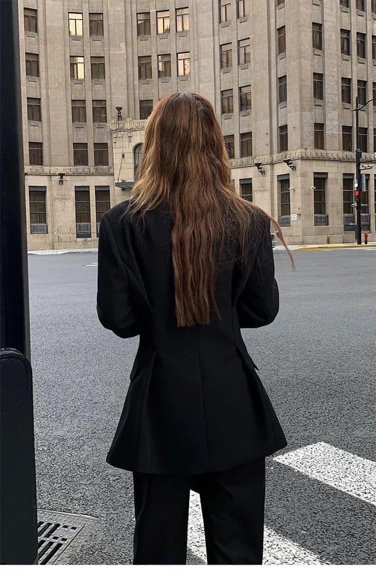 Black Designer Blazer: Slimming And Casual, Fall Collection - chiclara