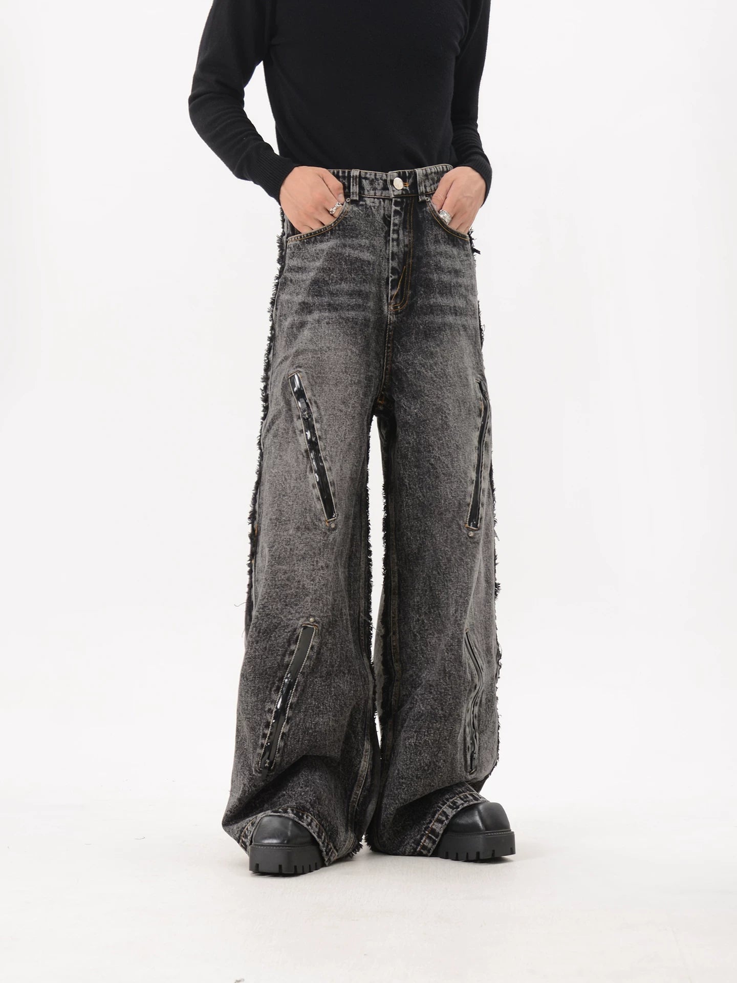 Deconstructed Raw Hem Wide-Leg Jeans