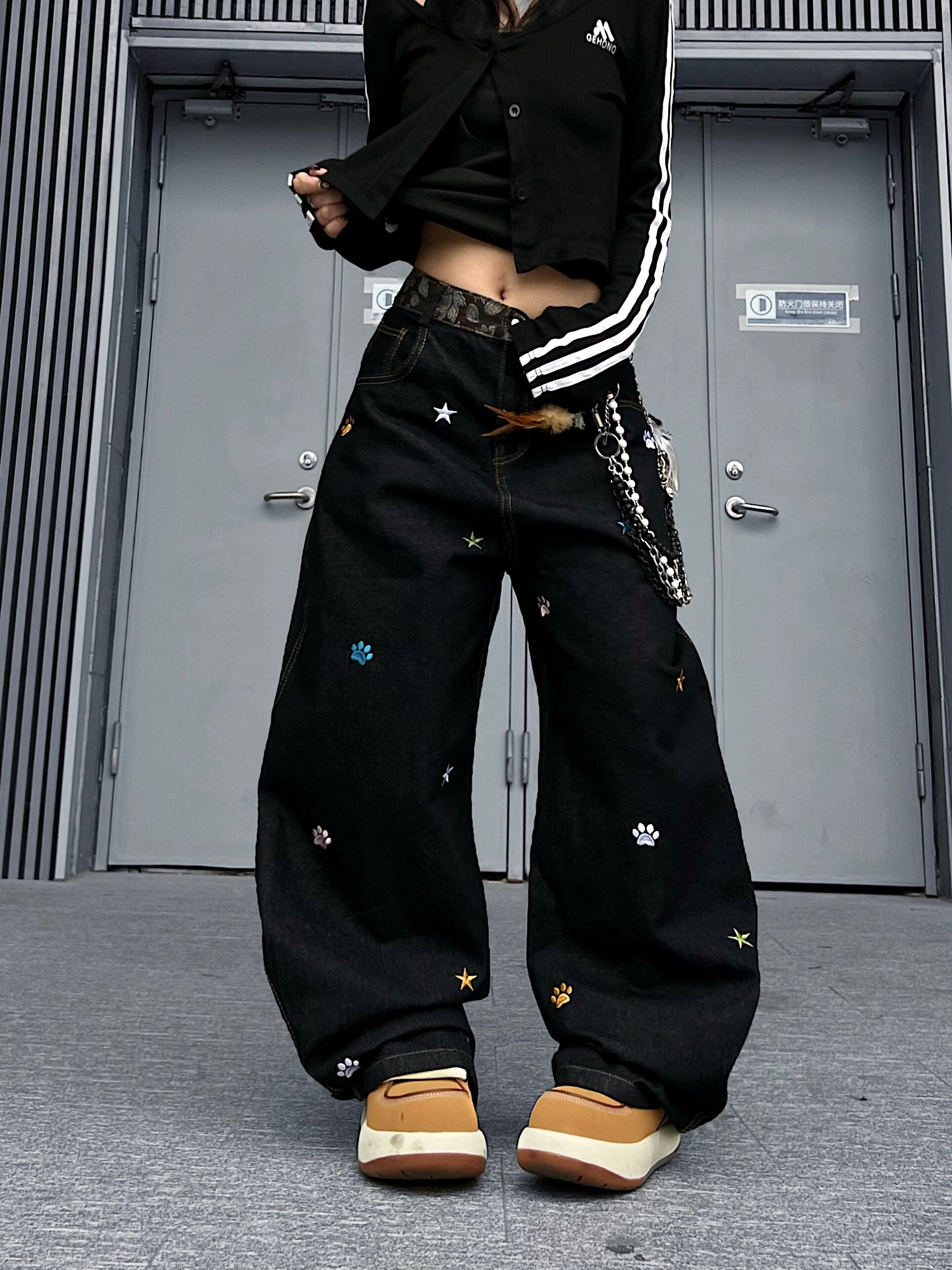 Men's Star Embroidery Wide-Leg Jeans