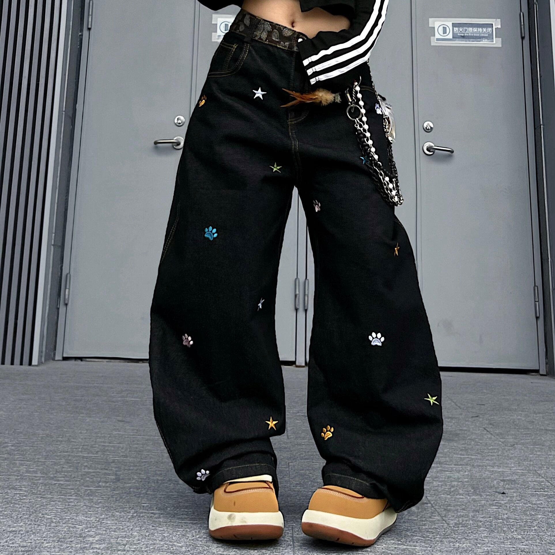 Men's Star Embroidery Wide-Leg Jeans