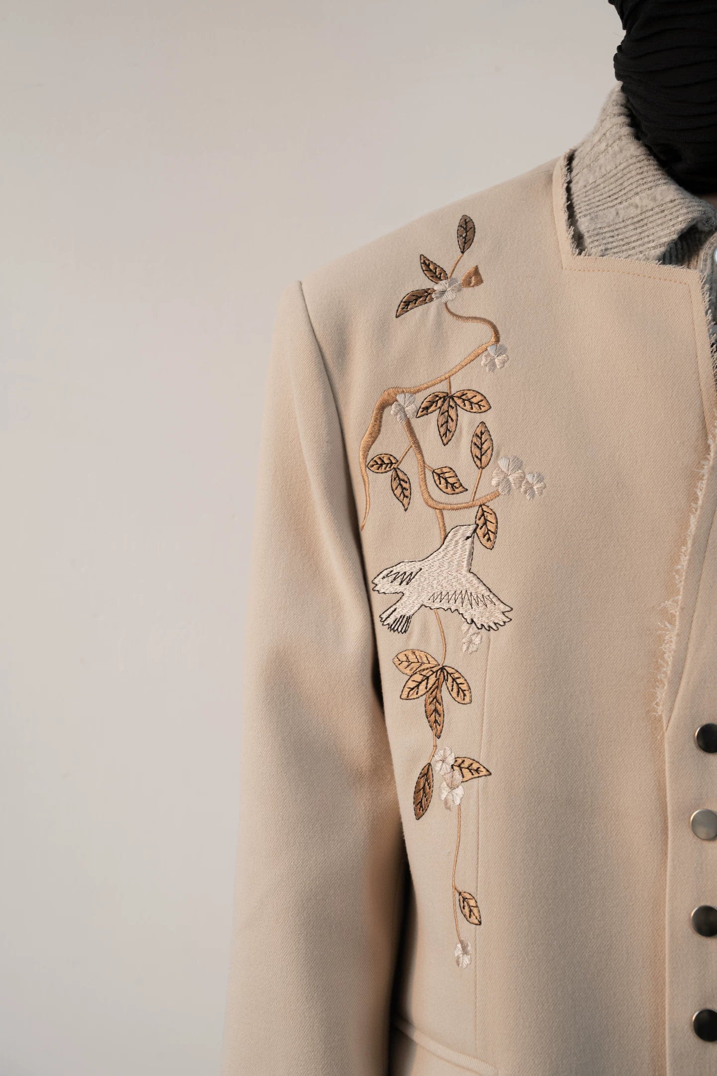 Sand Garden Embroidered Blazer