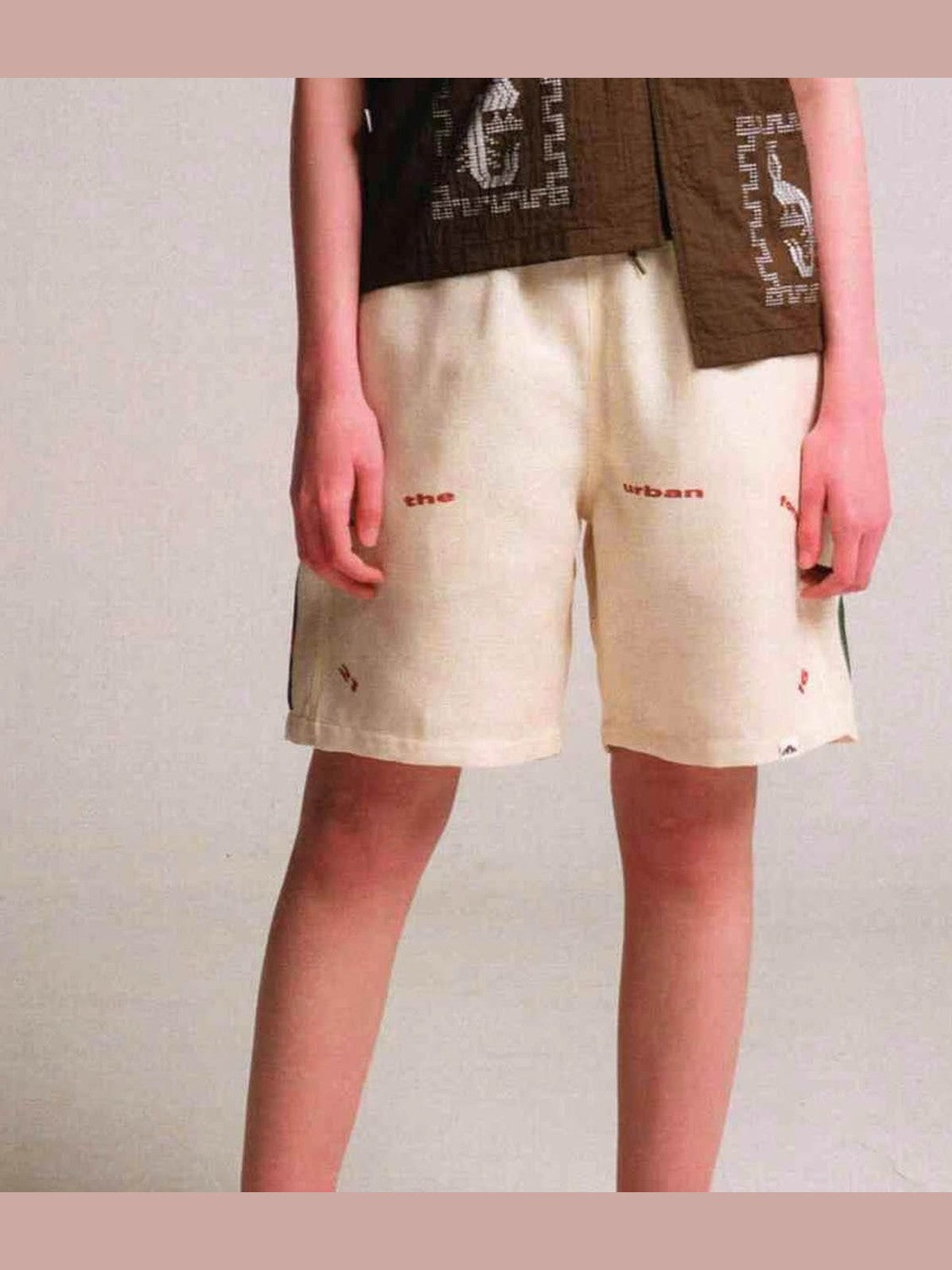 Shorts de texte forestier urbain