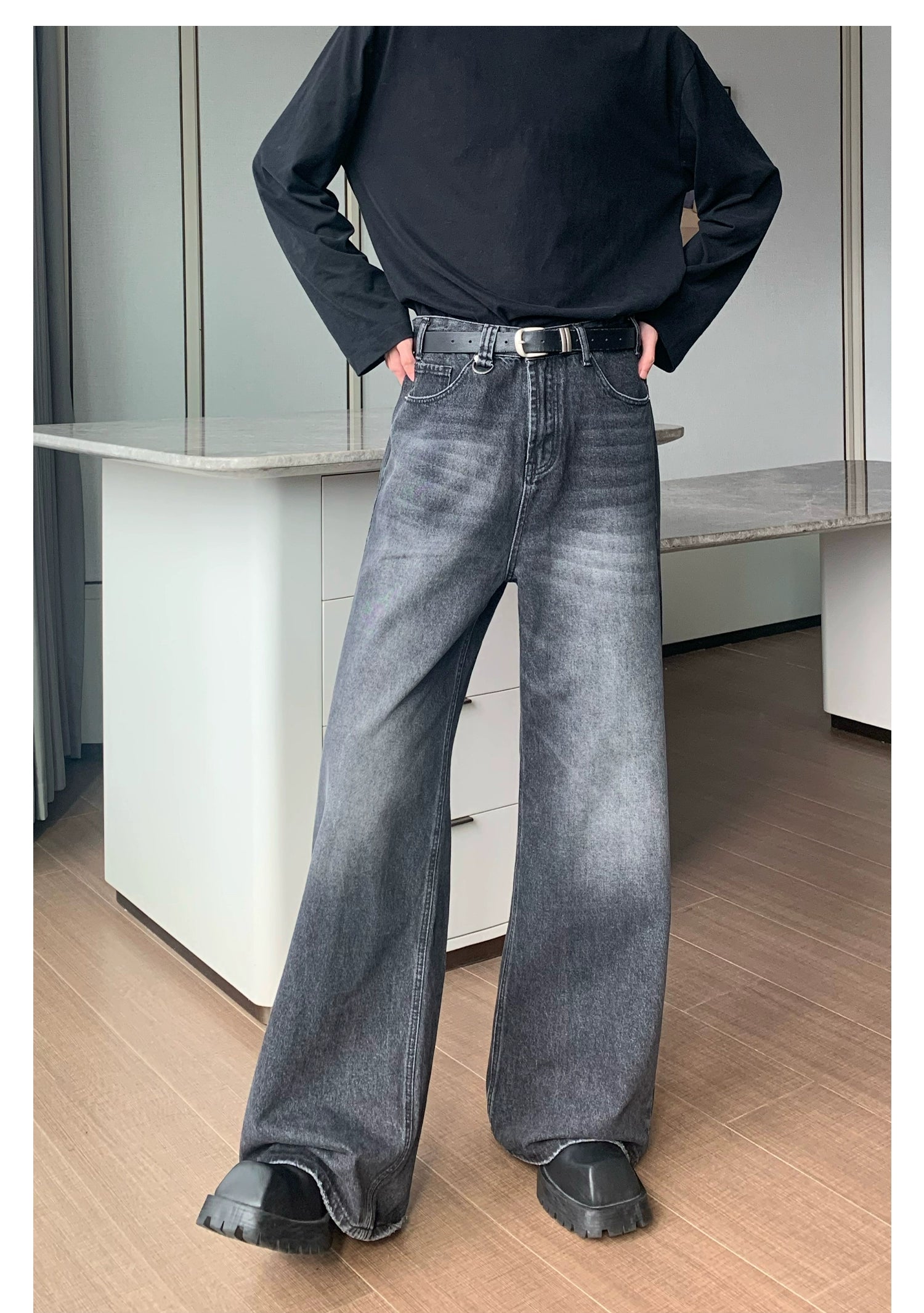 Straight-Wide-Leg Wash Jeans