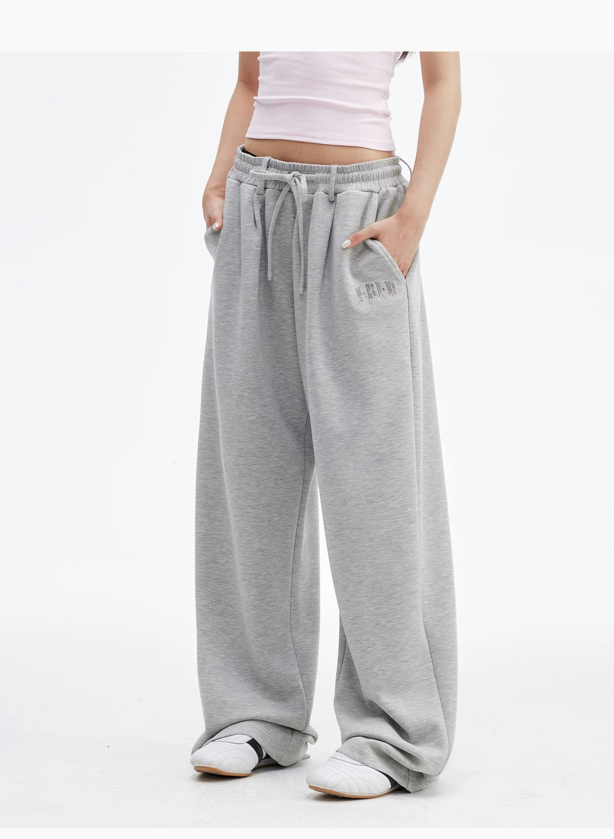 Relaxed Soft Wide-Leg Drawstring Sweatpants