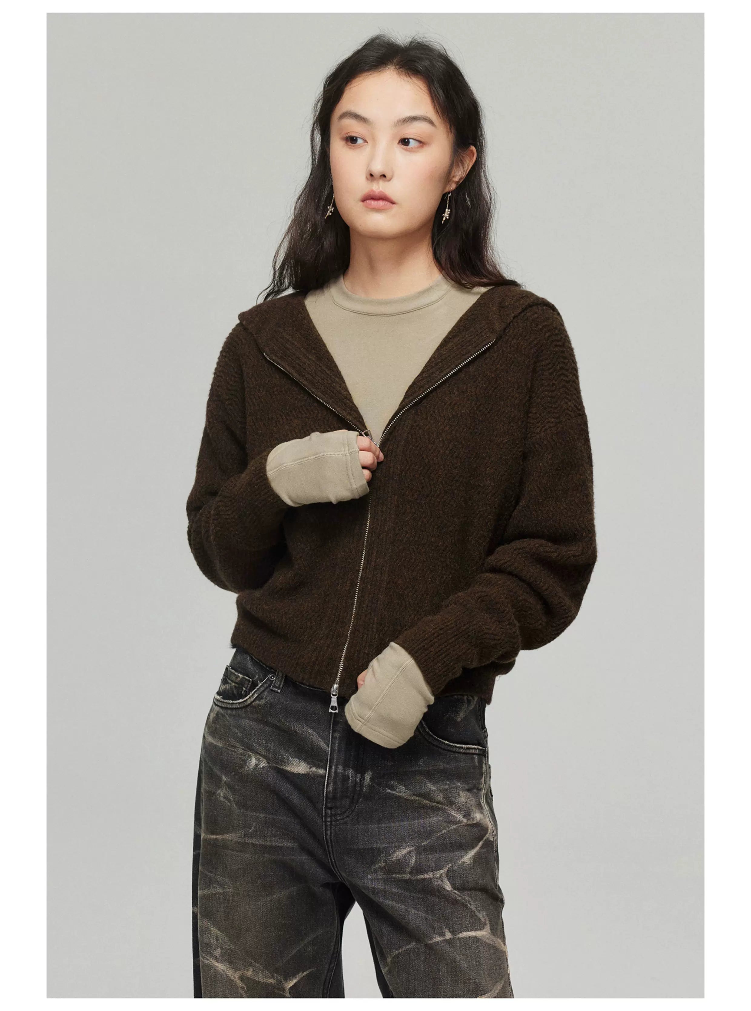 Mochafuzz Cropped Knit Hoodie