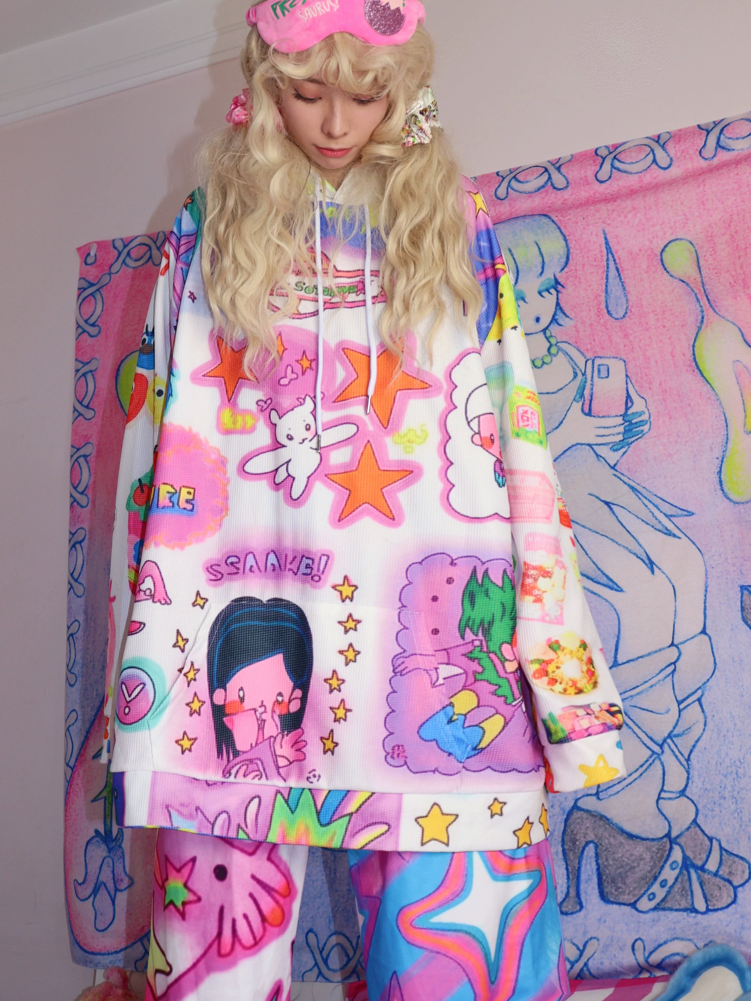 Kawaii Character Print Hoodie