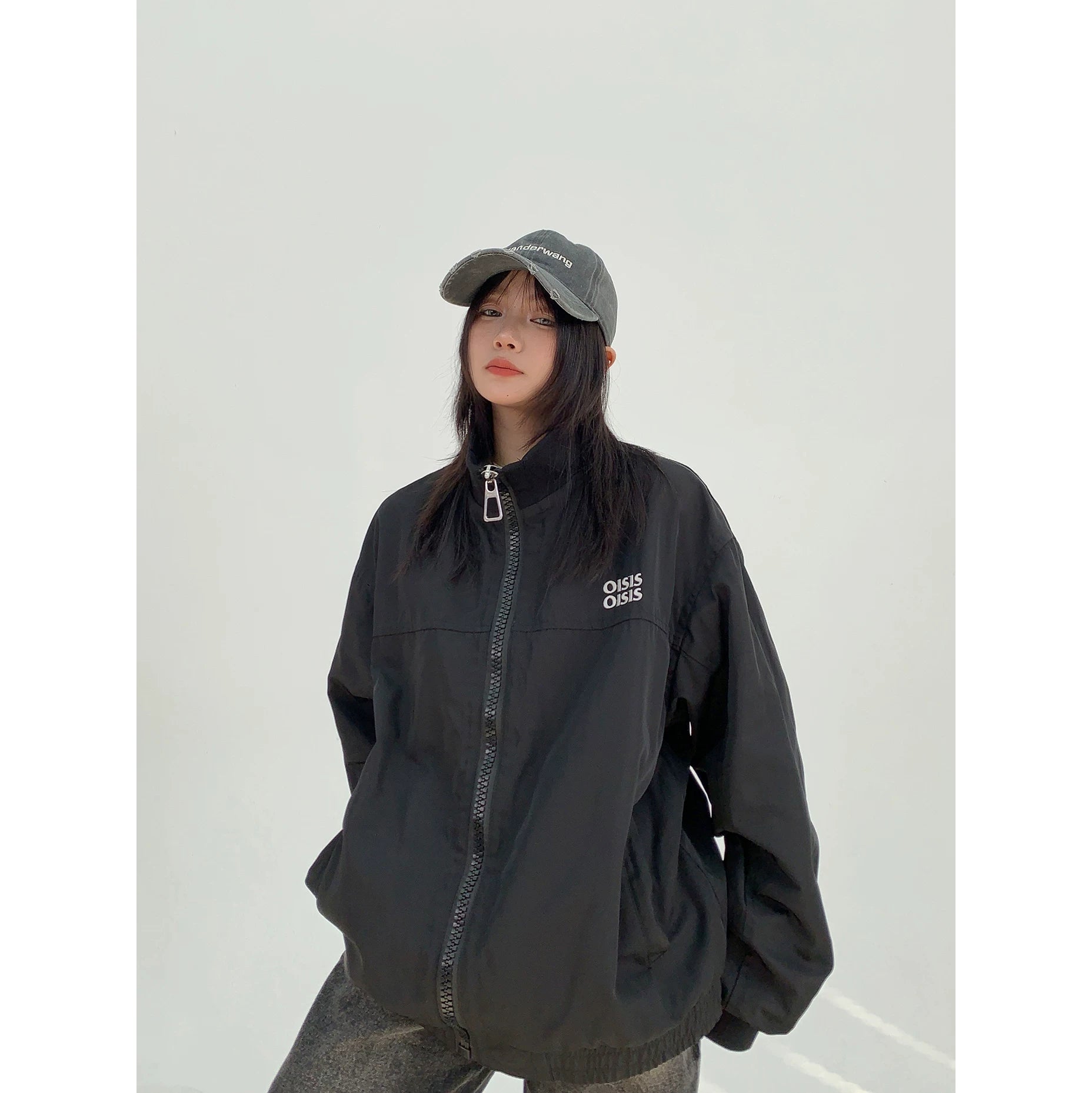 Oisis Cloud Windbreaker Jacket
