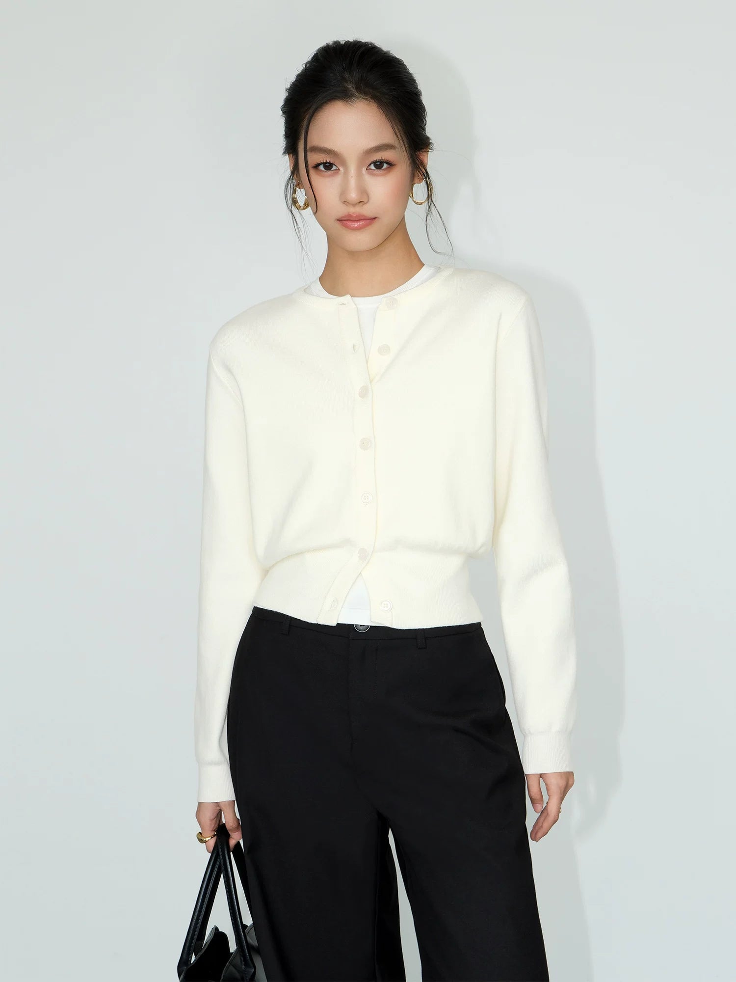 Classic Crew Neck Knit Cardigan