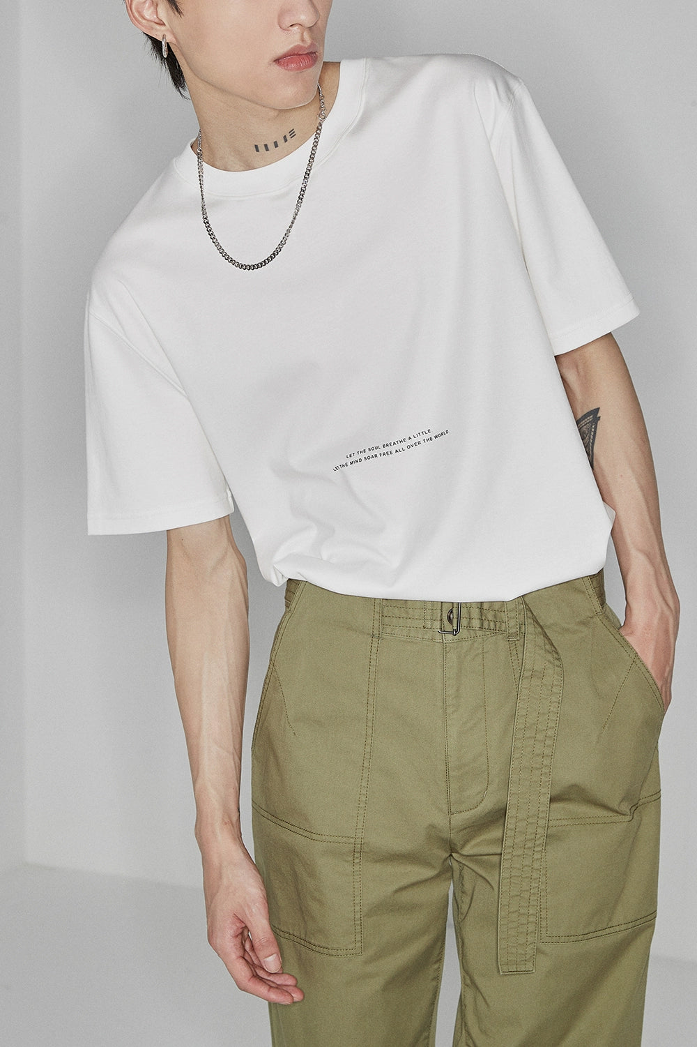 TEE estándar de impresión de letra de bloque de color