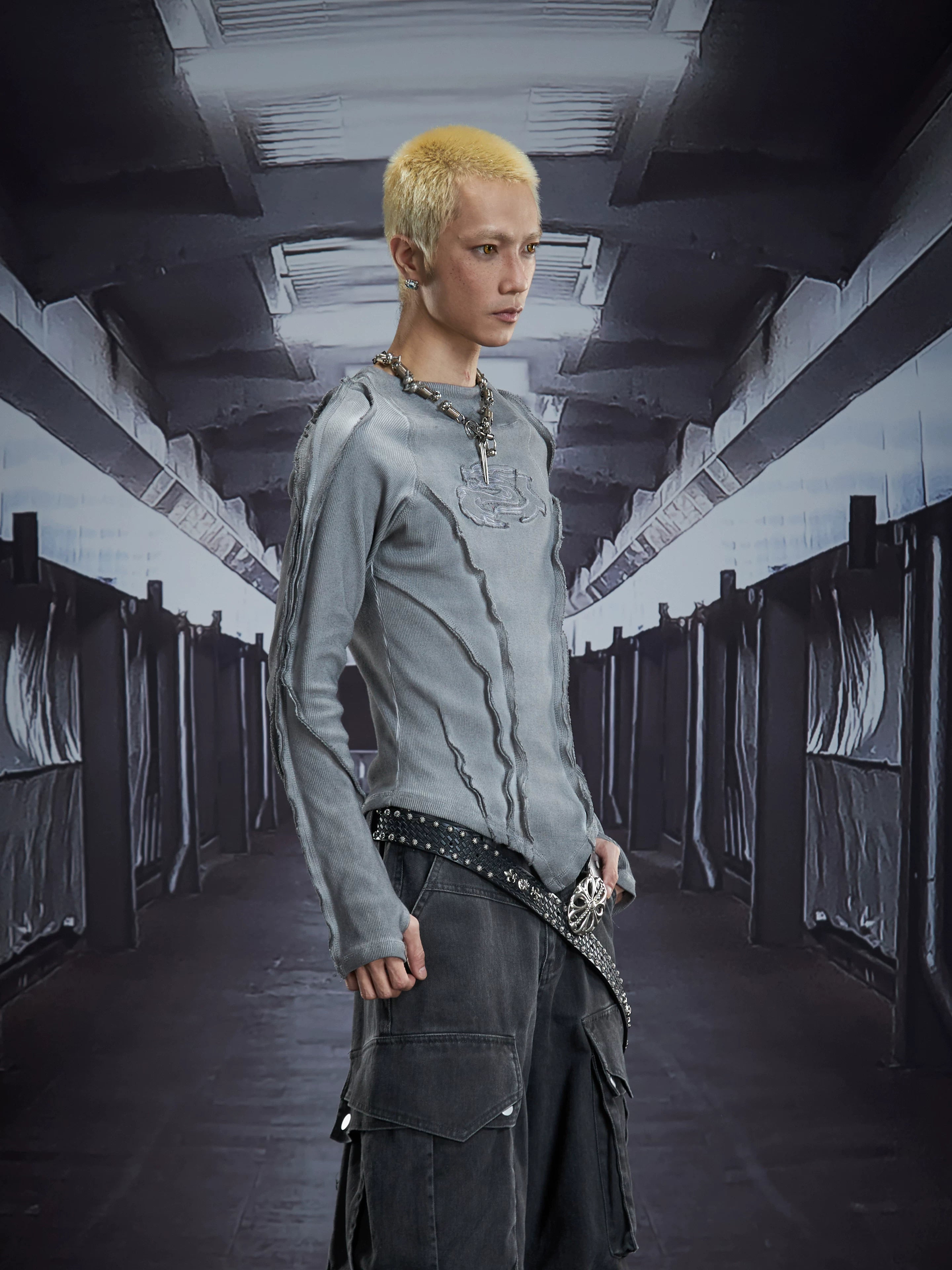 Spectral Spine Ruched Longsleeve Top