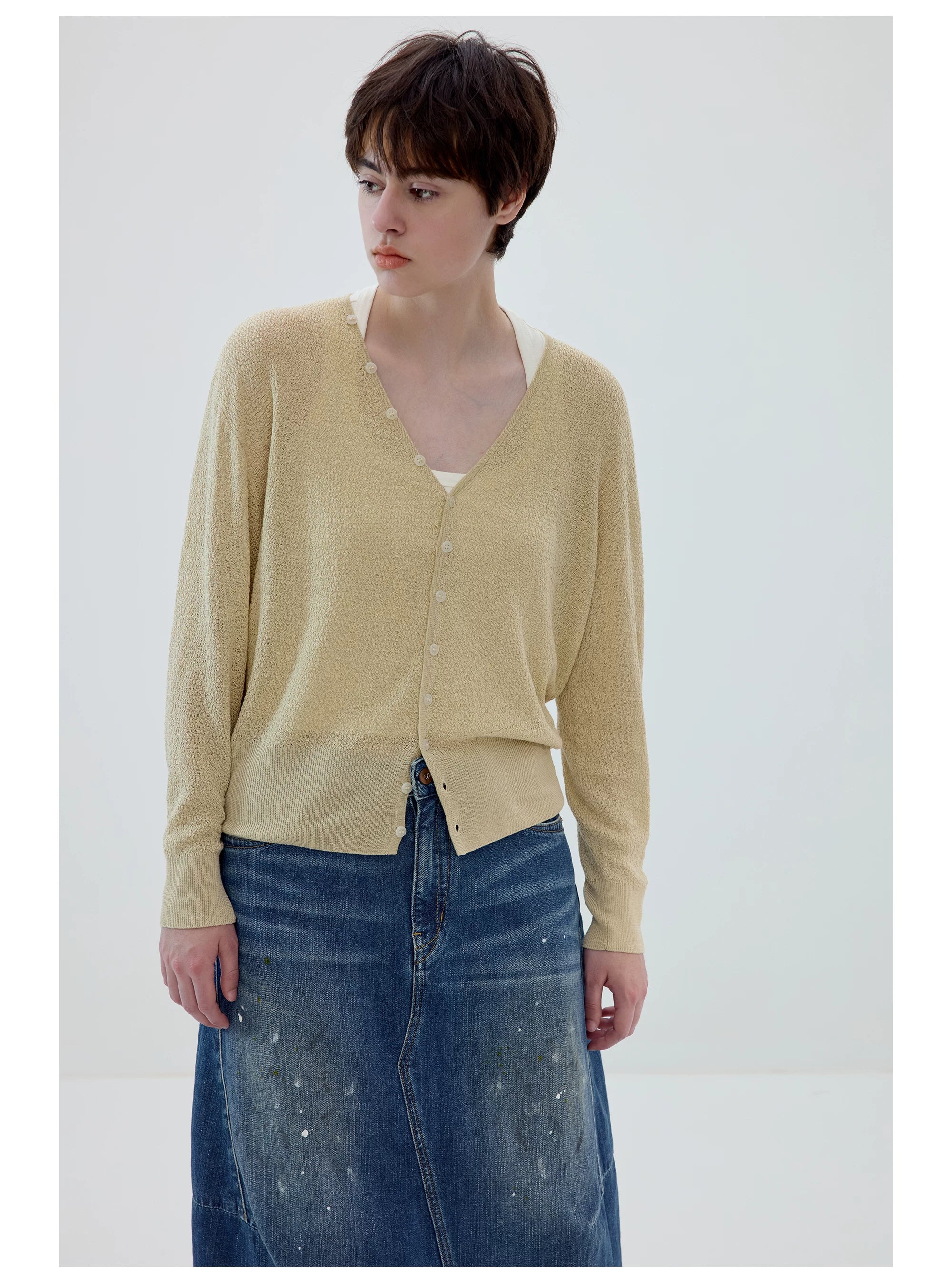 Airloop V-Neck Knit Cardigan