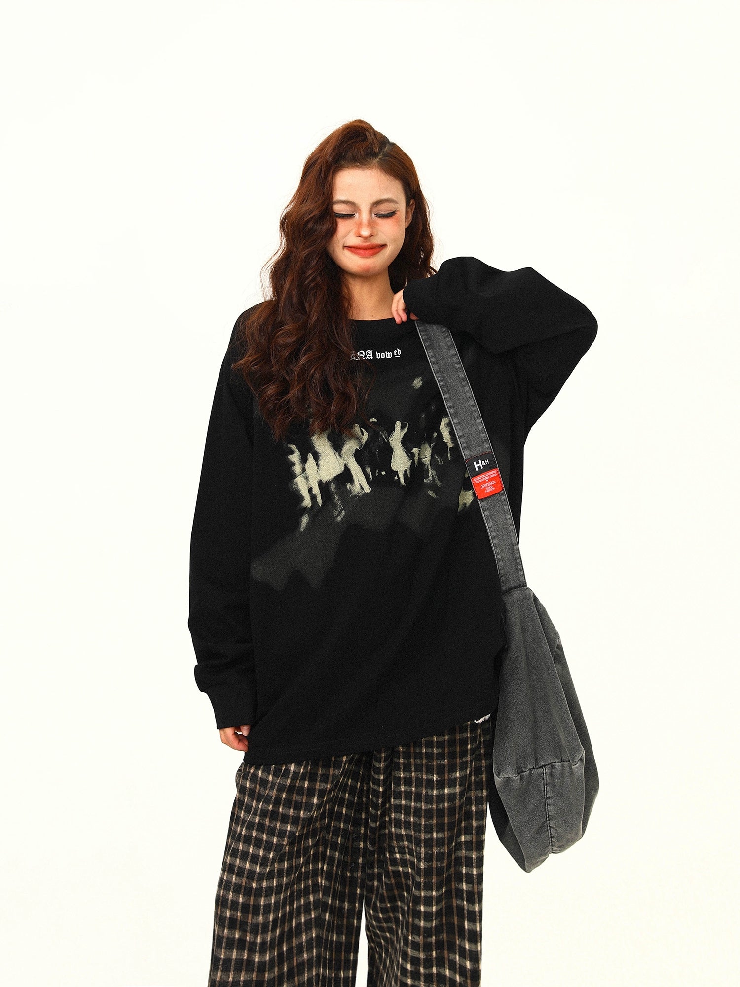 Midnight Crowd Graphic Sweatshirt